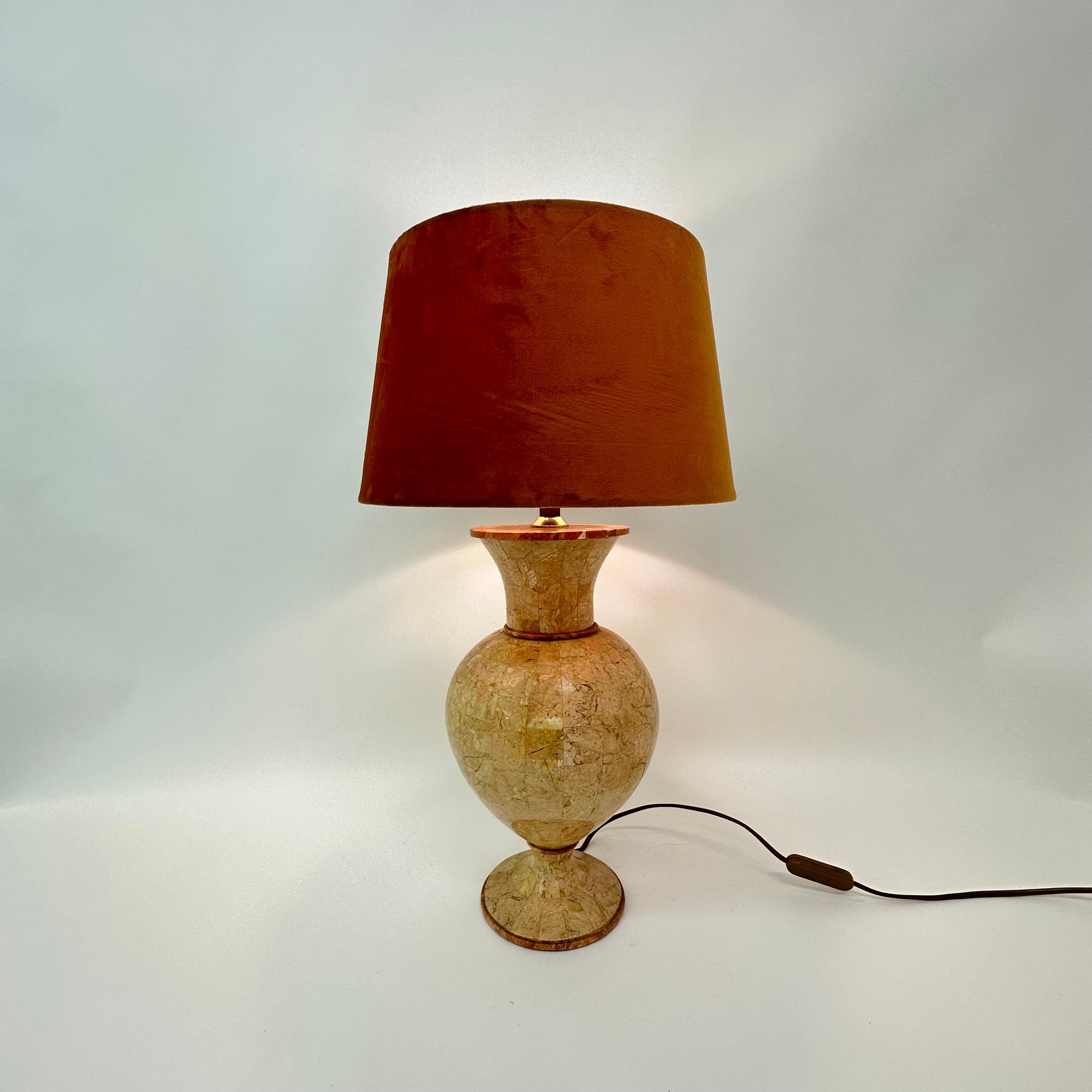 Lampe de table vintage en marbre tessellée de Maitland Smith, années 1970 en vente 1