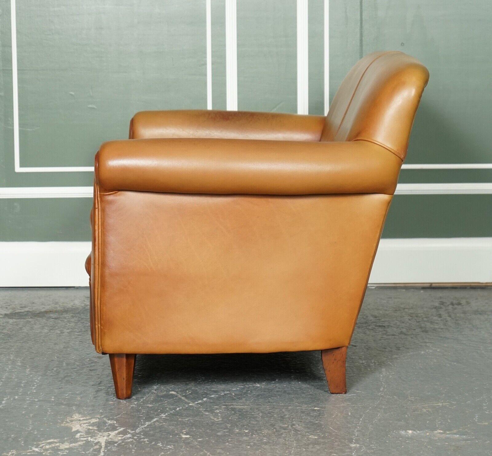 Vintage Tetrad Wessex Distressed Petite Leather Club Sofa In Good Condition In West Sussex, Pulborough