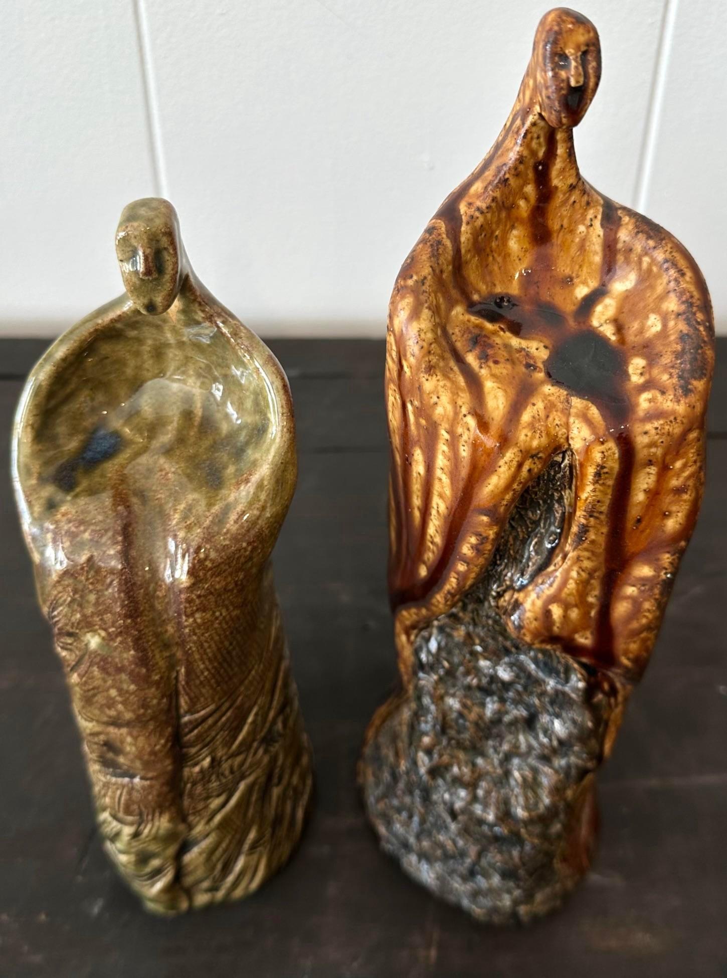 Sculture figurative astratte in ceramica con texture vintage - Set di due sculture In condizioni buone in vendita a west palm beach, FL