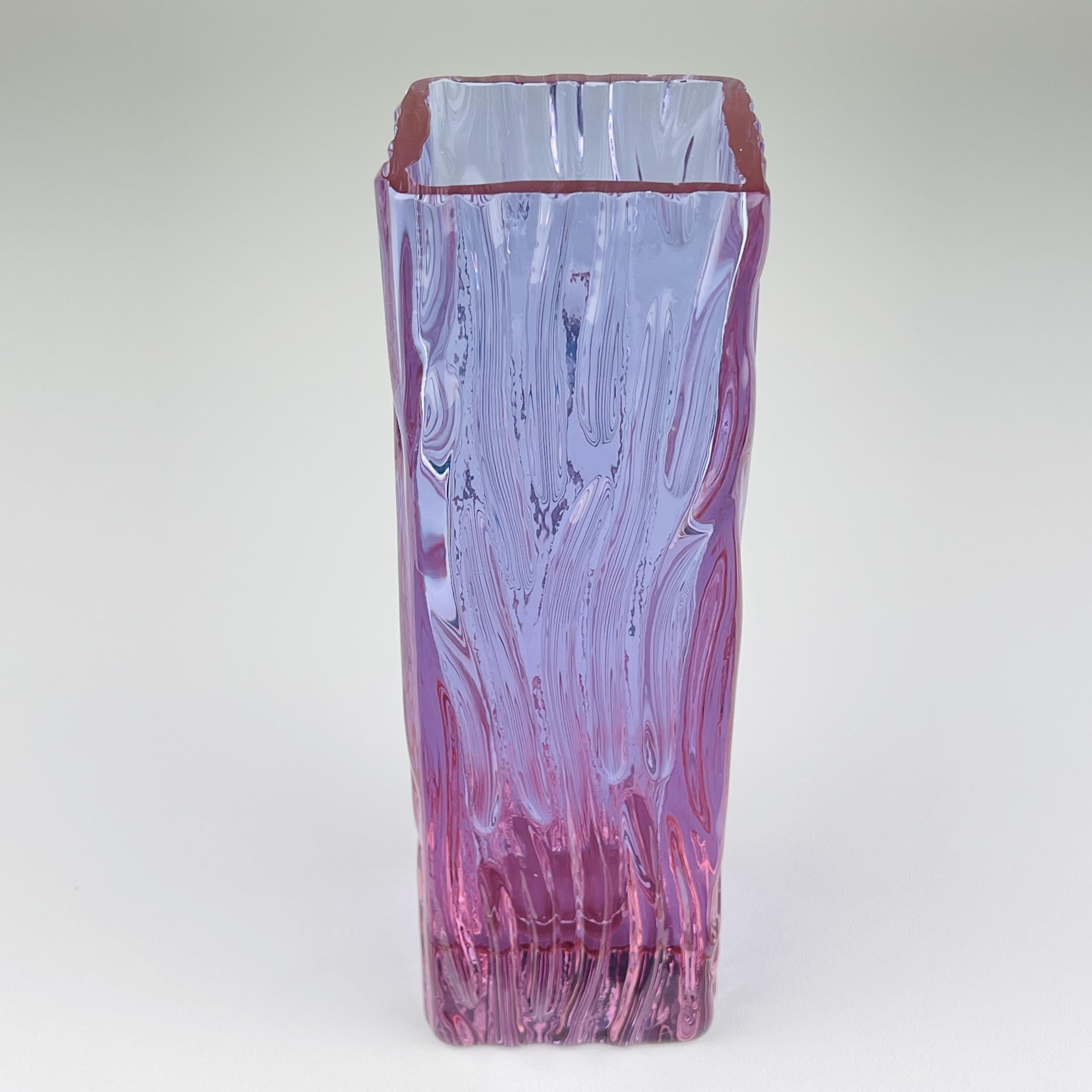 Vase aus strukturiertem Murano-Glas Tronchi, Italien 1970er Jahre im Angebot 1