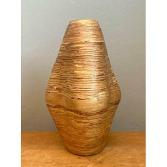 Vase décoratif vintage en bois texturé