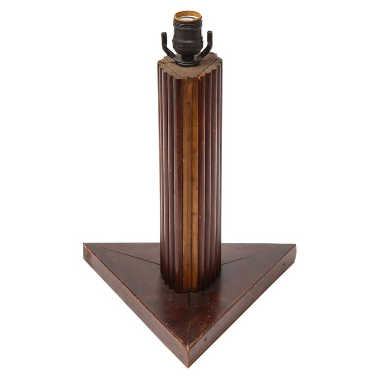 Vintage Textured Wooden Table Lamp with Triangular Base, France, 20th Century For Sale