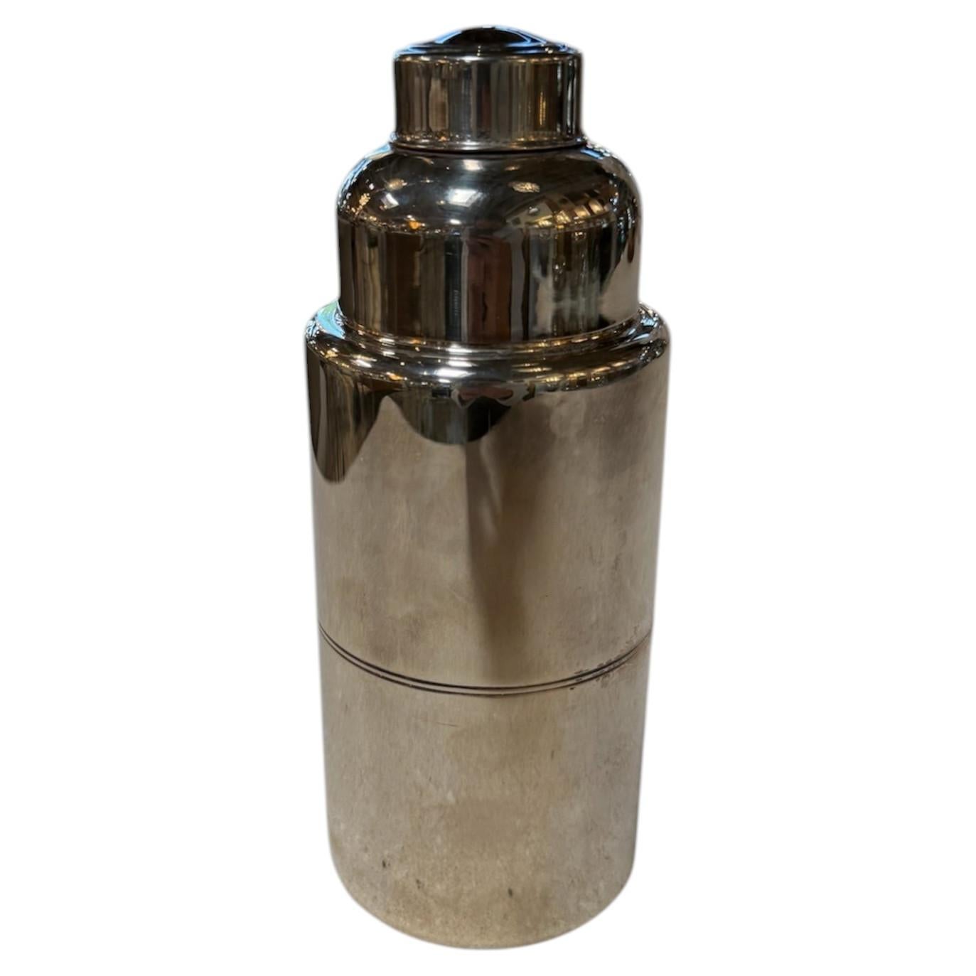 Vintage T&F Chrome Cocktail Shaker – Italian Barware For Sale