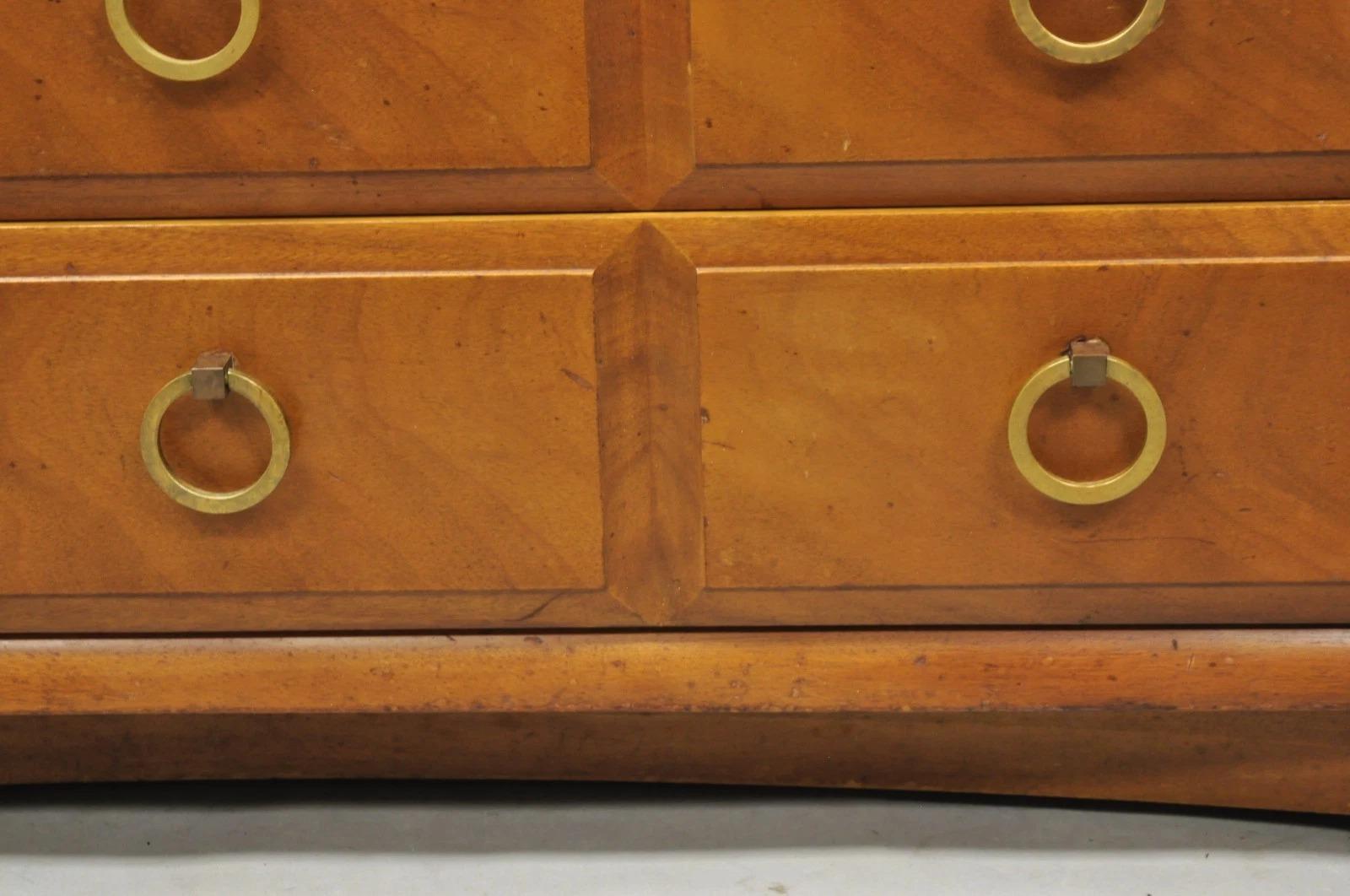 Vintage T.H. Robsjohn Gibbings para Widdicomb Vajilla de caoba con anillo de latón en venta 11