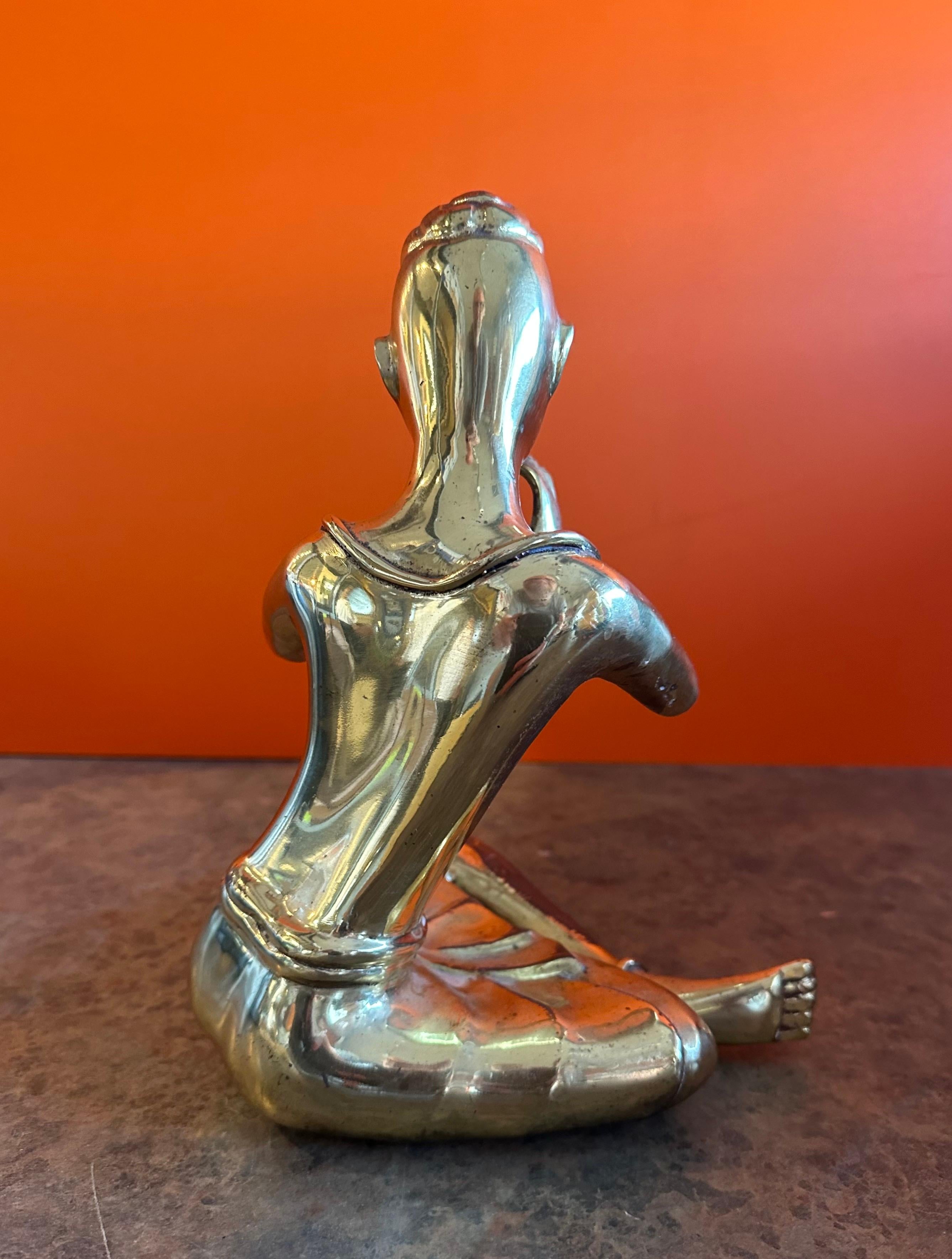 Scultura incantatrice di serpenti in ottone Vintage By in vendita 2