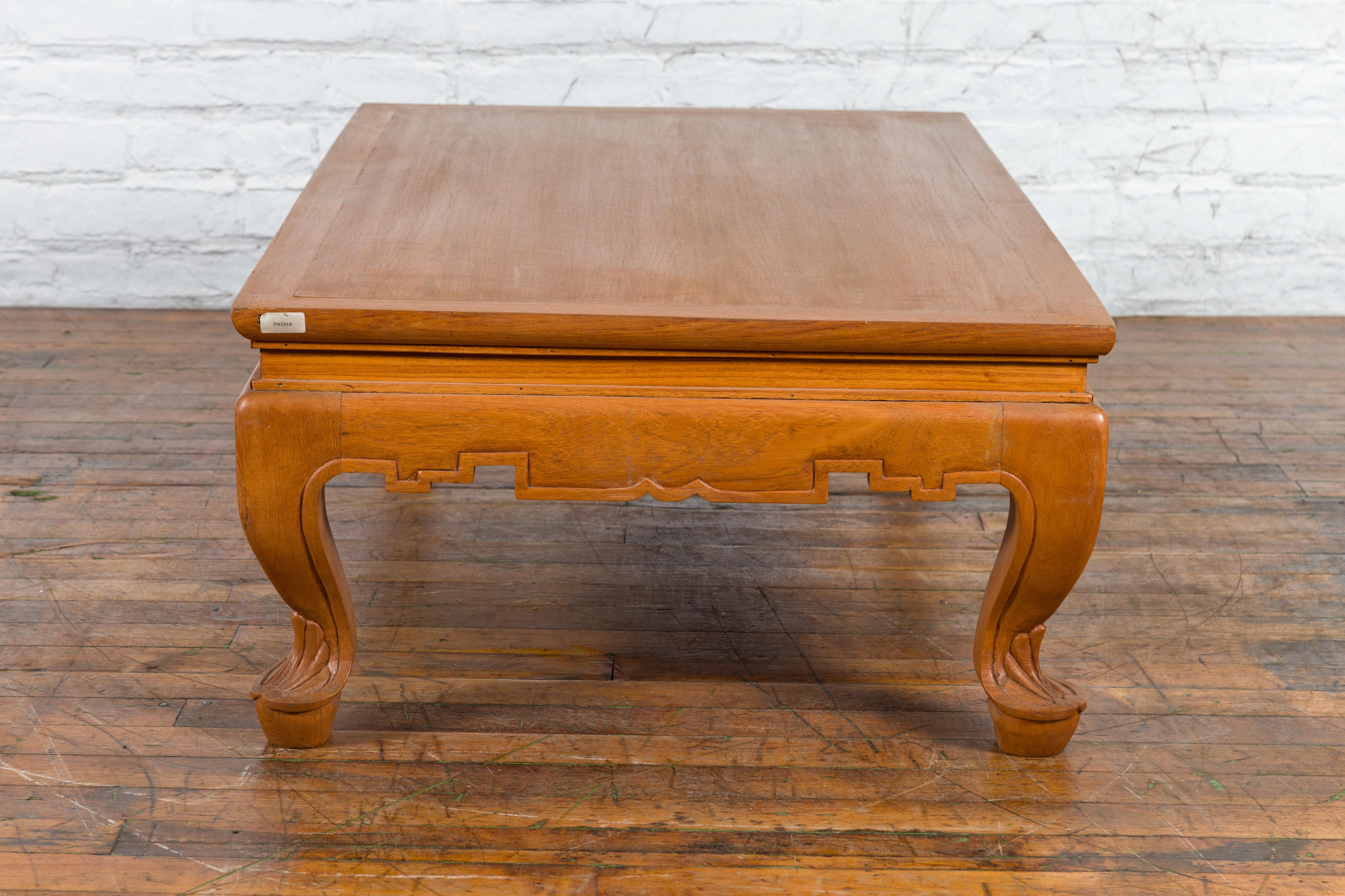 Vintage Thai Coffee Table with Waisted Top, Carved Apron and Cabriole Legs For Sale 10