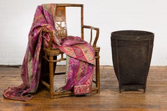 Vintage Thai Rustic Dark Brown Woven Rattan Farmer's Basket mit spitzen Linien