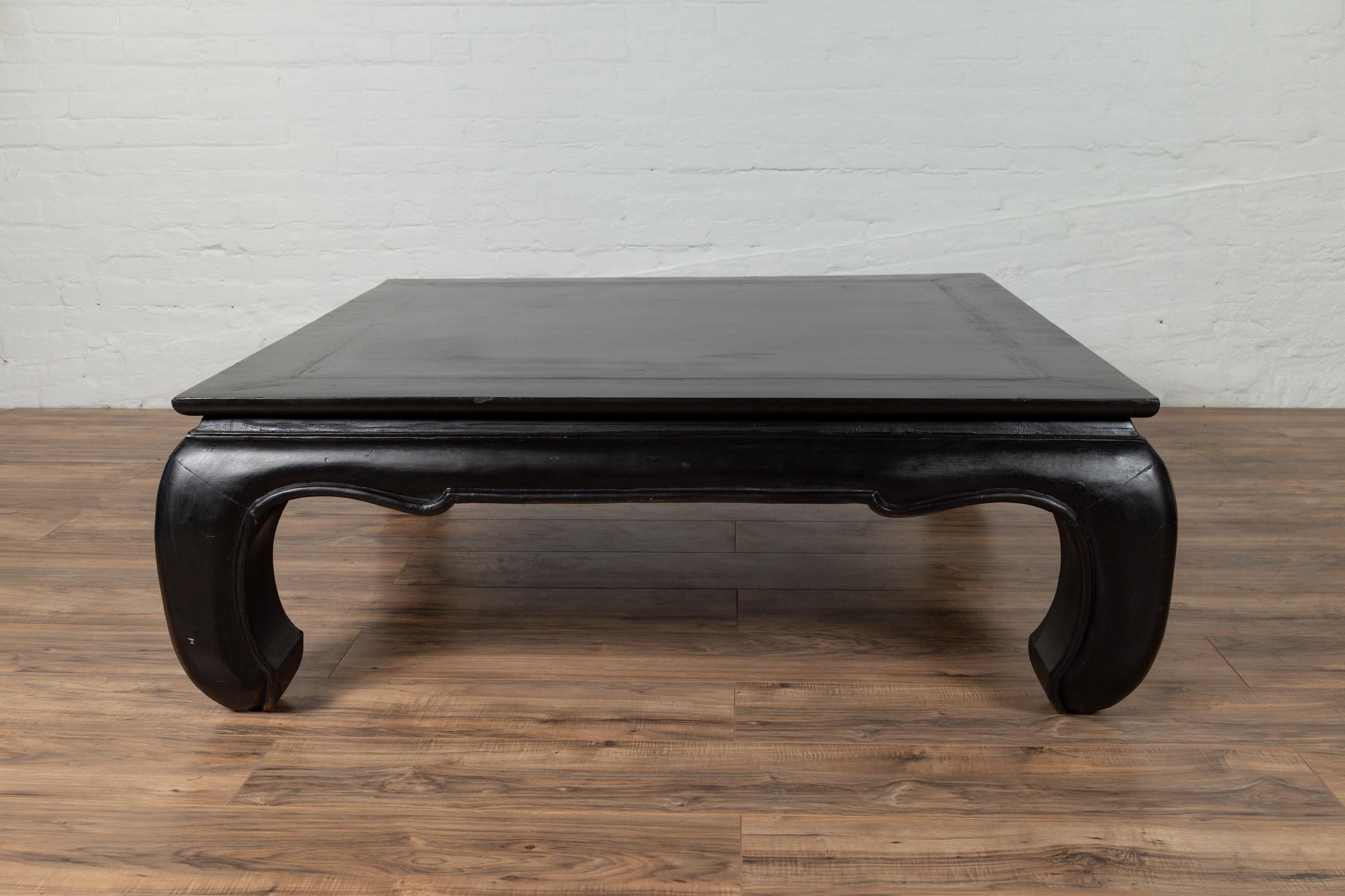 Vintage Thai Teak Coffee Table with Bulging Chow Legs and Black Lacquer 5