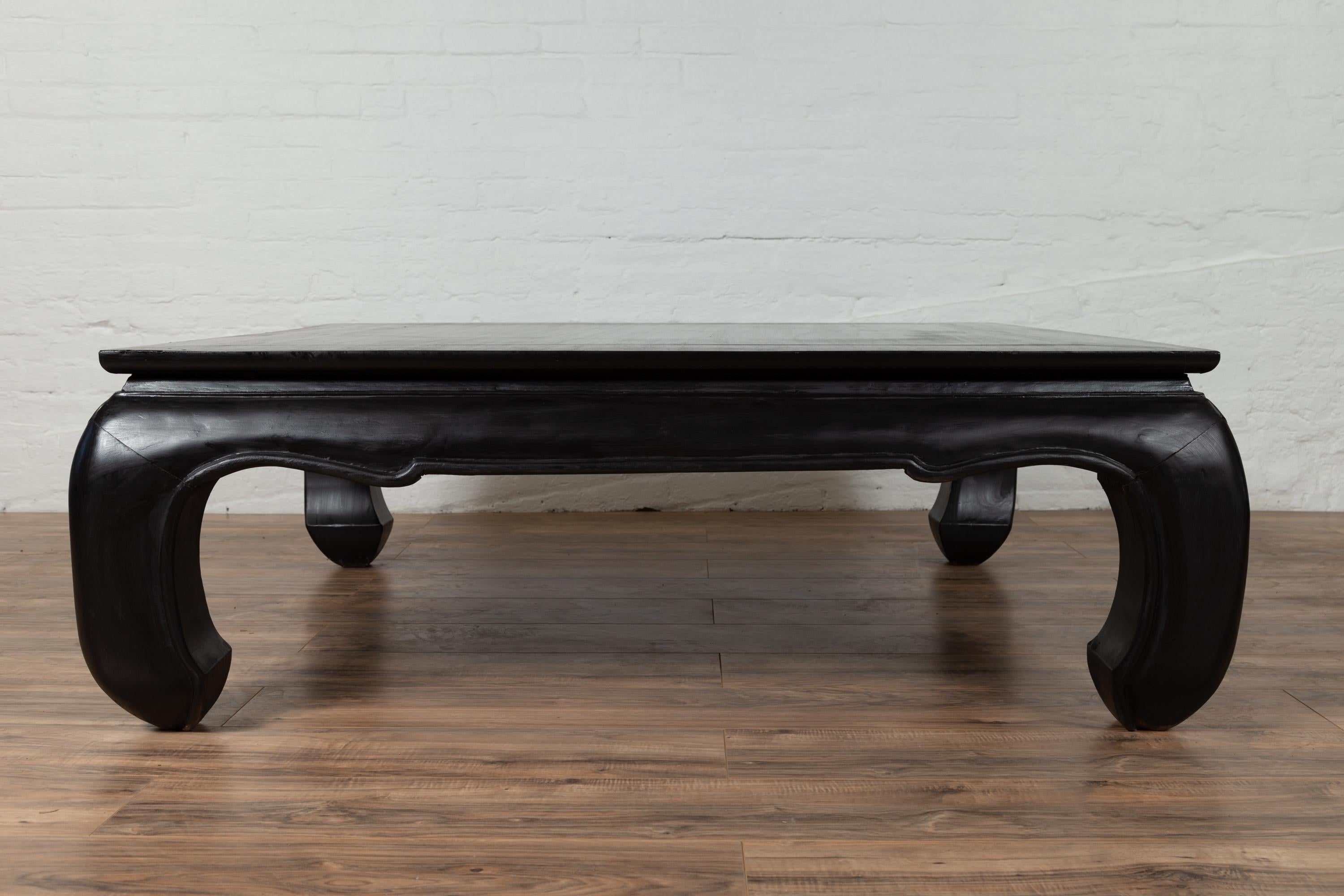 Vintage Thai Teak Coffee Table with Bulging Chow Legs and Black Lacquer 7