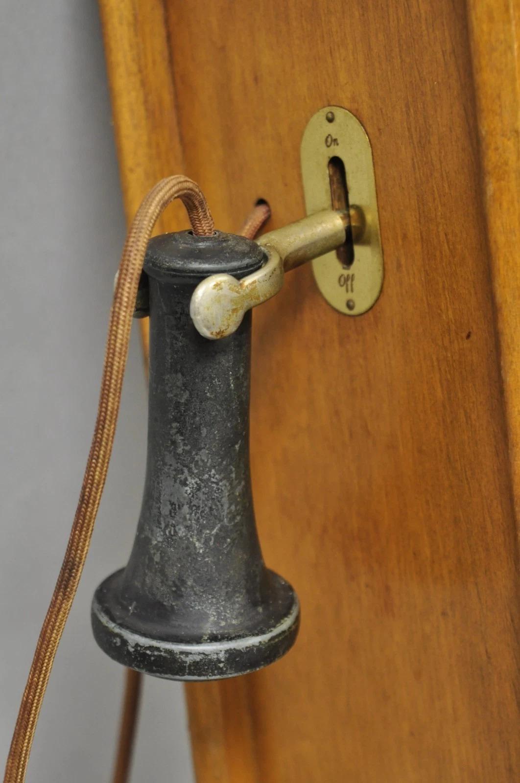 Radio a valvole d'epoca 