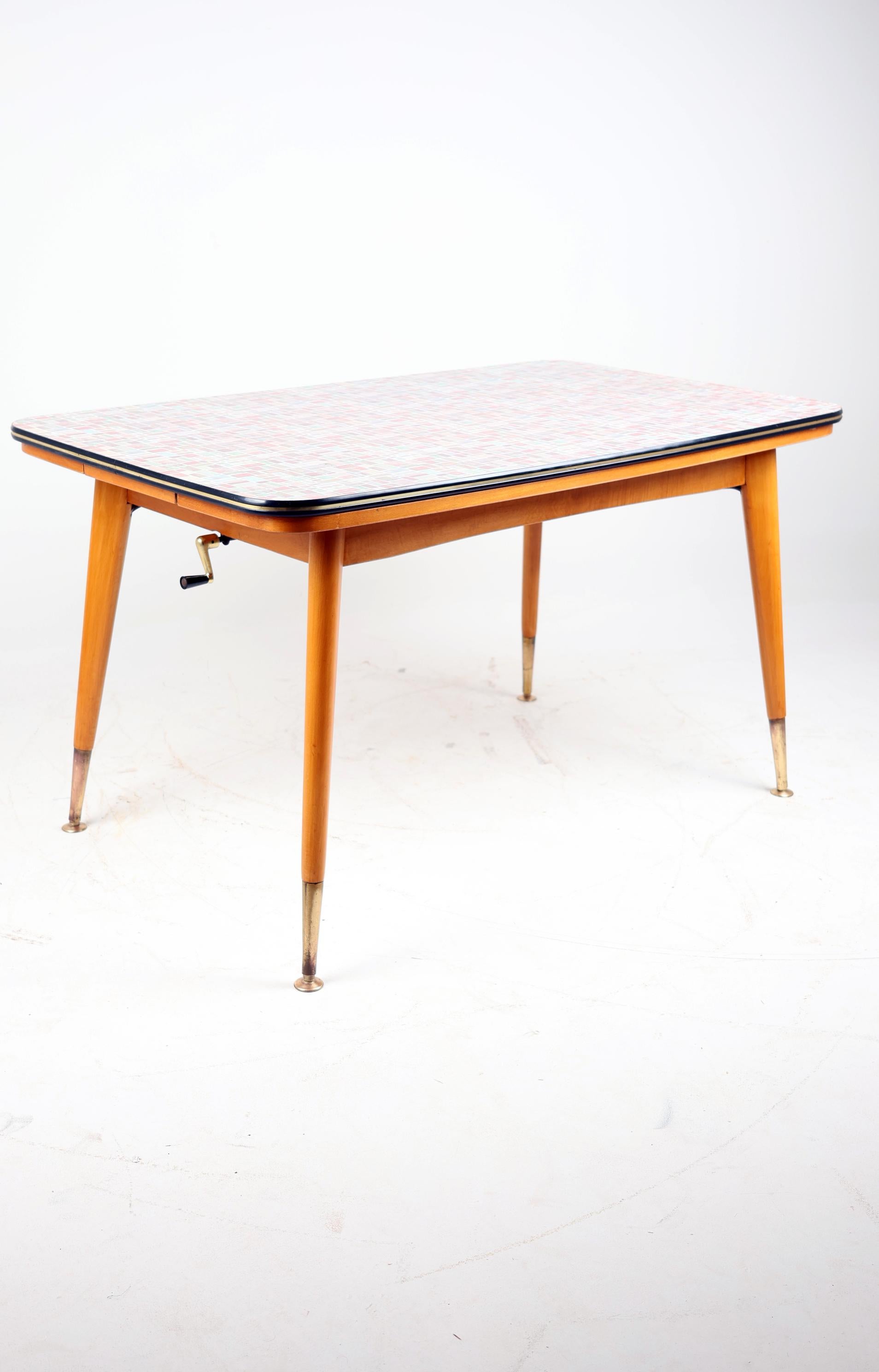 The Rockabilly table vintage des années 1960 en vente 5