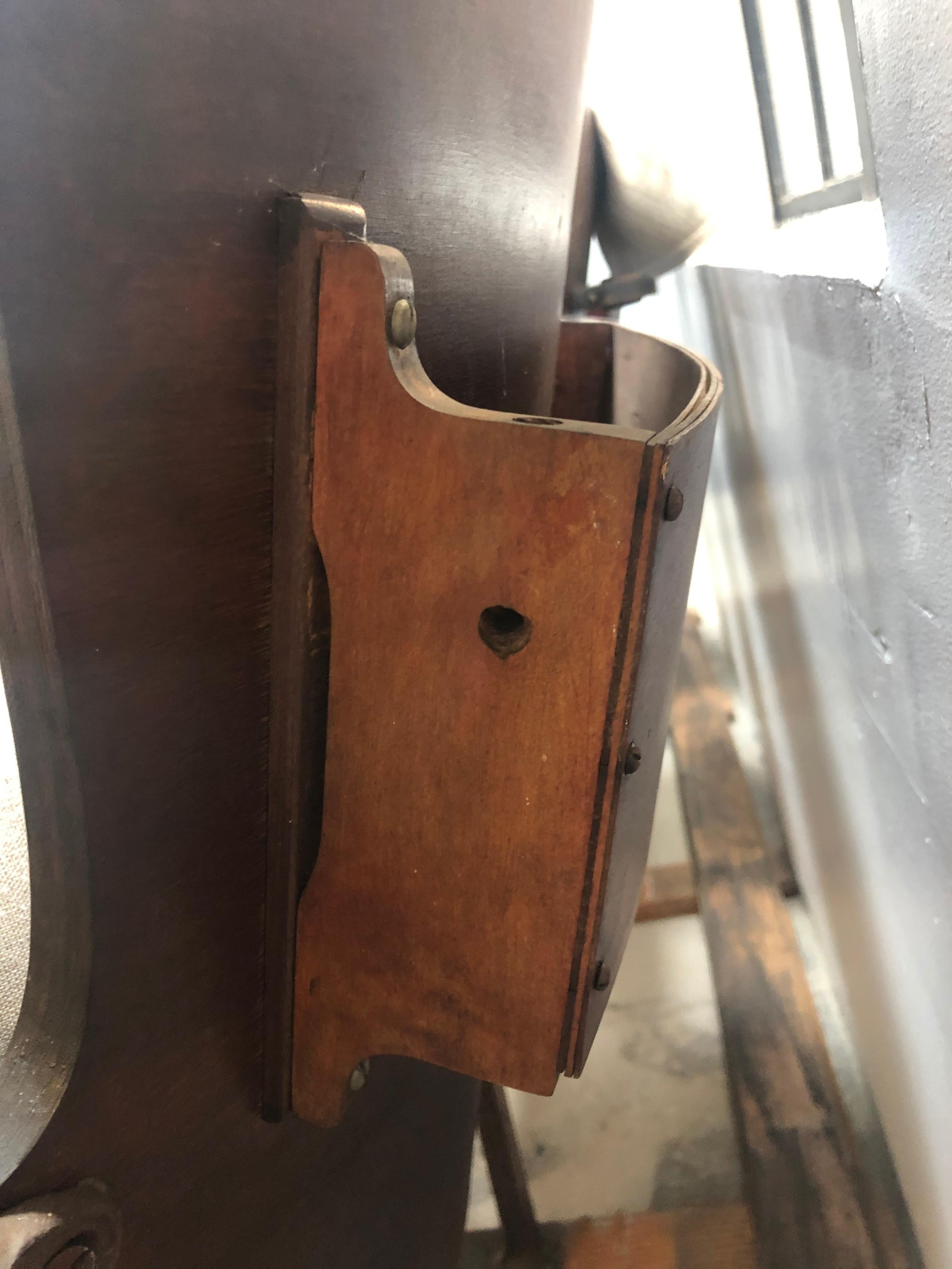 Vintage Theater Seats In Fair Condition For Sale In Los Angeles, CA