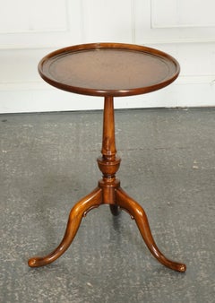 VINTAGE THEODORE ALEXANDER BROWN LEATHER TOP SIDE END WiNE TABLE