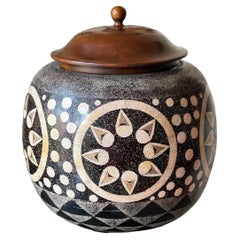 Retro Theodore Alexander Contemporary Tribal Ceramic Pottery Pot w/Wood Lid