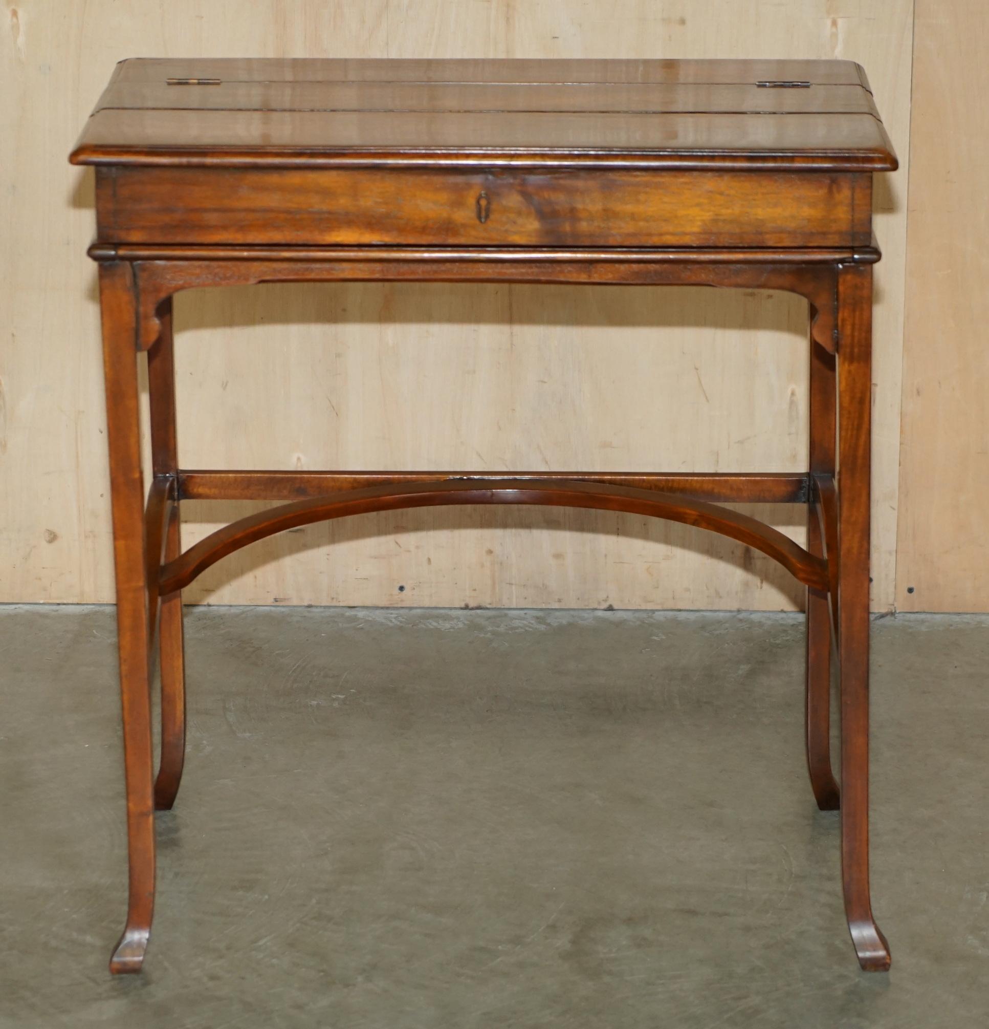 Victorian VINTAGE THEODORE ALEXANDER MiLITARY CAMPAIGN STYLE WRITING DESK BROWN LEATHER For Sale