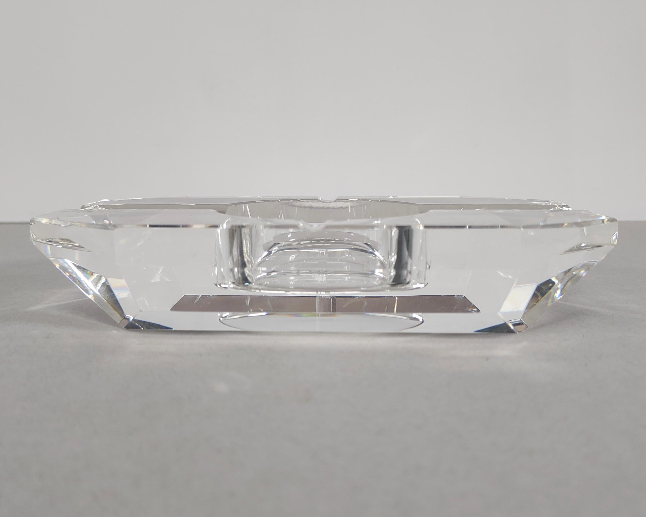 Vintage Thick Glass Faceted Ashtray Catchall Dish 1960s In Good Condition For Sale In Hawthorne, CA