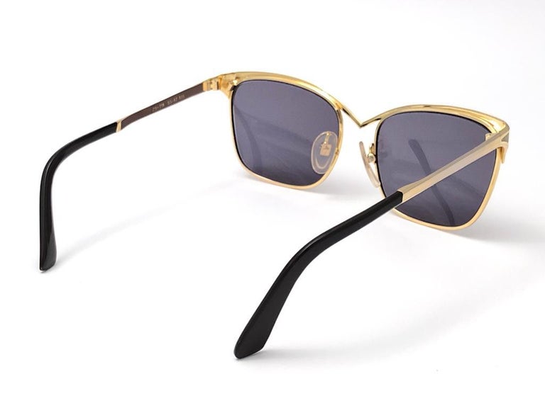 Lunettes de soleil vintage Thierry Mugler 25 711 Brown Lenses Medium Size  1980's Paris Sunglasses En vente sur 1stDibs