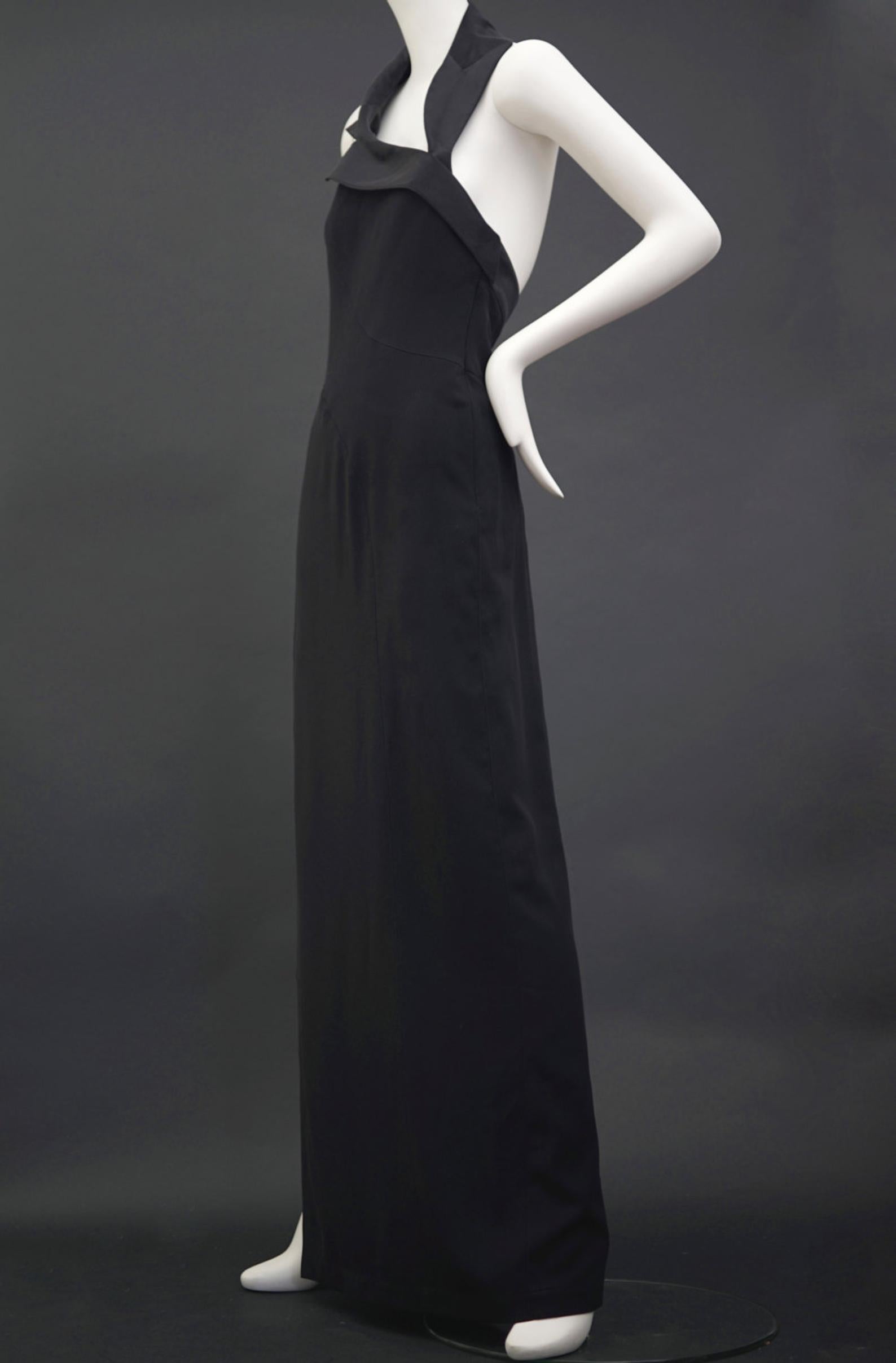 Vintage THIERRY MUGLER Asymmetric Collar Long Black Halter Evening Dress

Approximate measurements taken laid flat:
Bust: 34 inches
Waist: 28 inches
Hips: 38 inches
Length: 52 inches (armpit side to hem)

Features
- 100% Authentic THIERRY MUGLER.
-