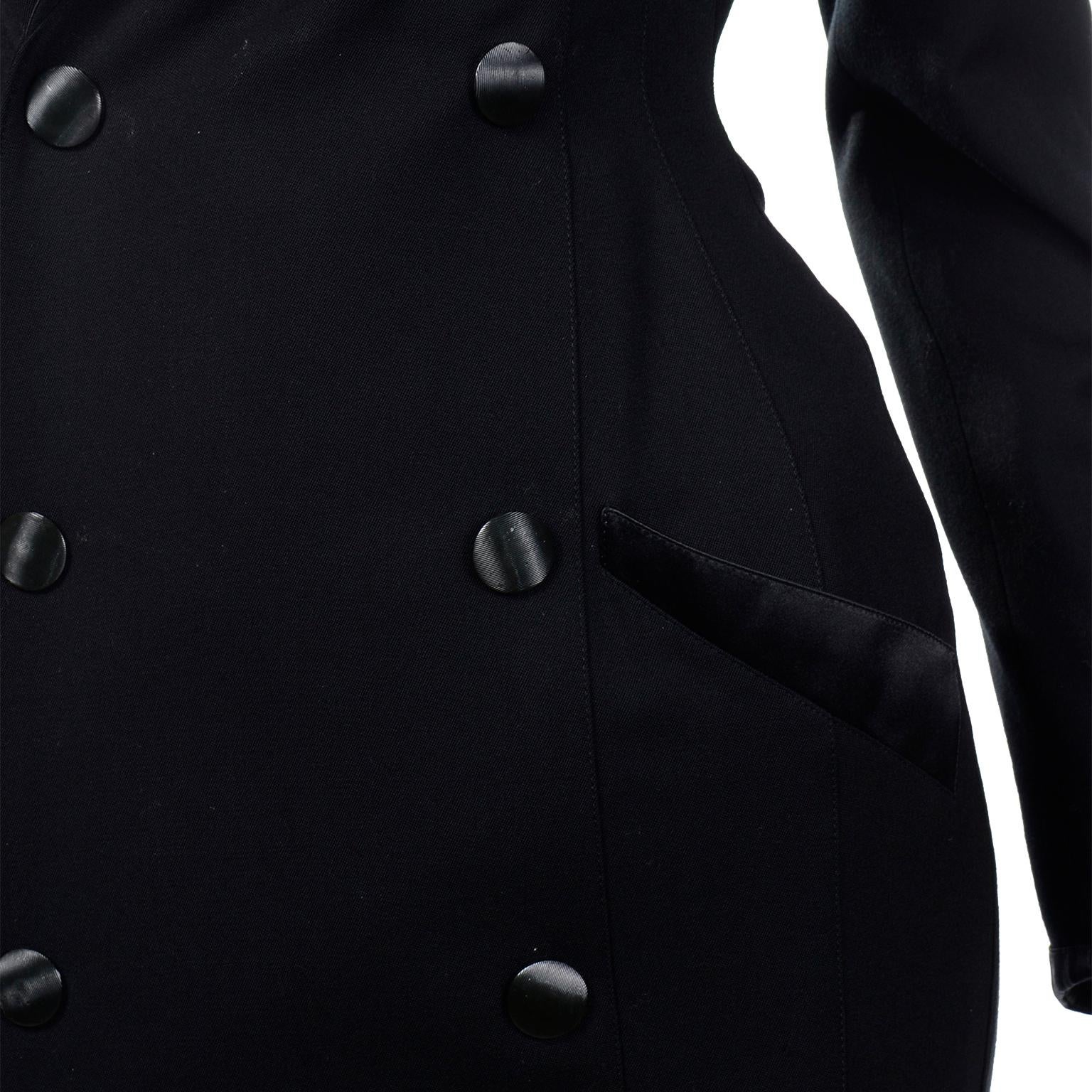 Thierry Mugler Schwarzes Abendkleid oder Abendmantel mit Pop-up-Kragen 6