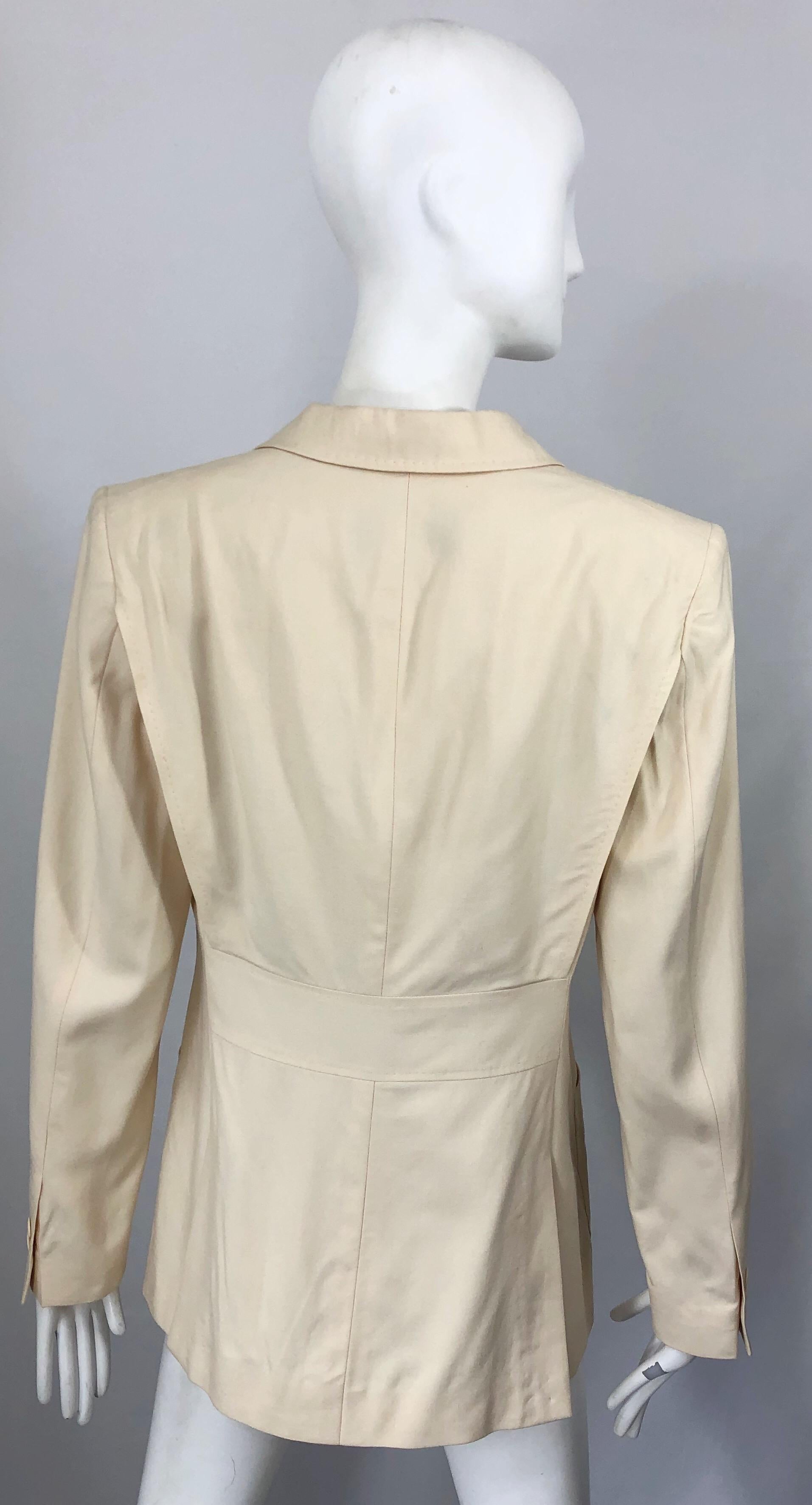 Vintage Thierry Mugler Couture 1990s Size 40 / US 8 Ivory Silk 90s Blazer Jacket For Sale 4