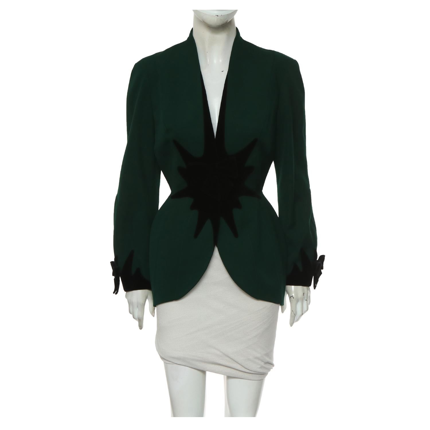 Beautiful vintage dark green Mugler Blazer with velvet bow detail. Overall still in great vintage condition, with minor white marks on the underarm area. Size 36 fits like Small.
