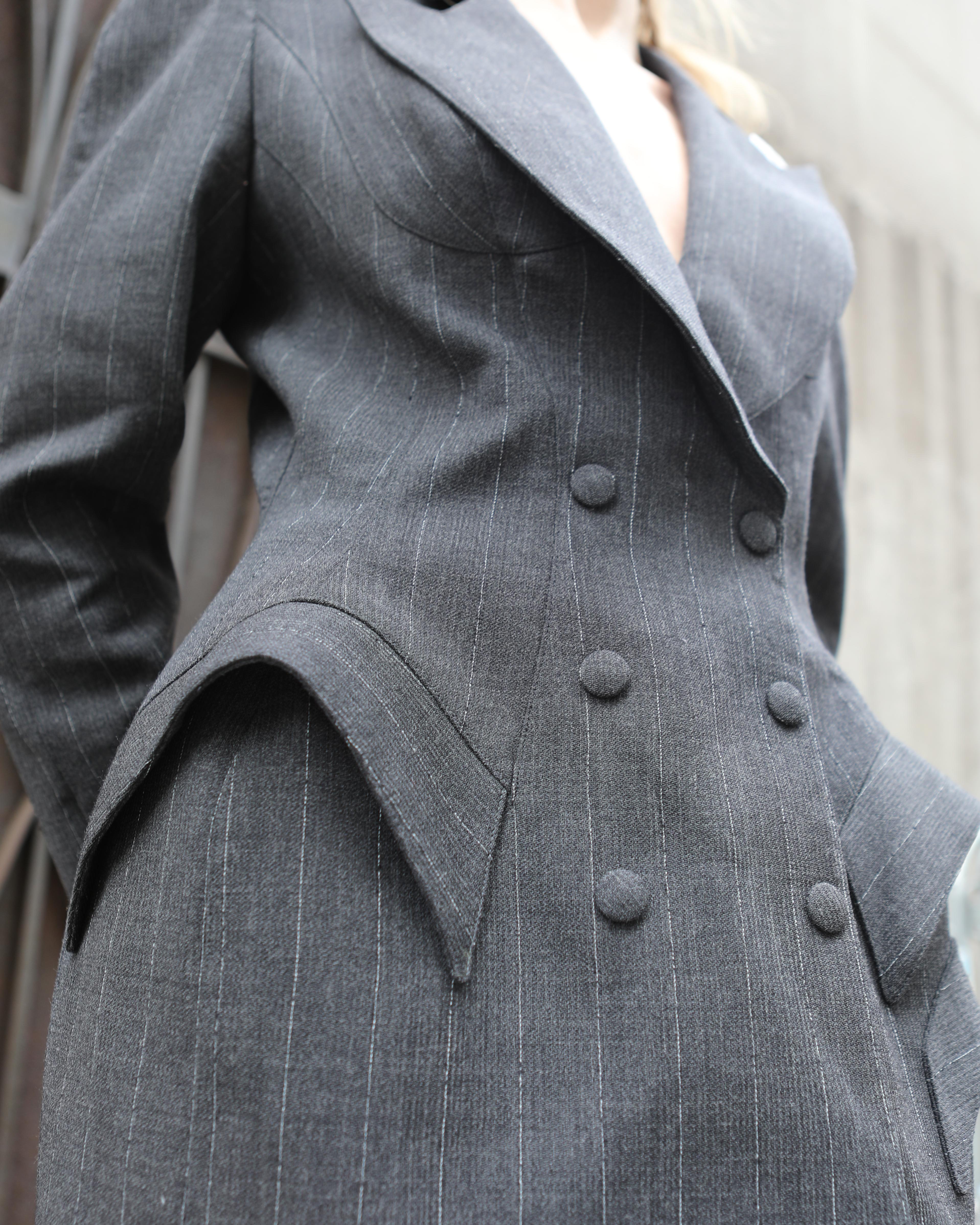 Vintage Thierry Mugler Fall 1995 Pinstripe Longline Jacket / Dress For Sale 3