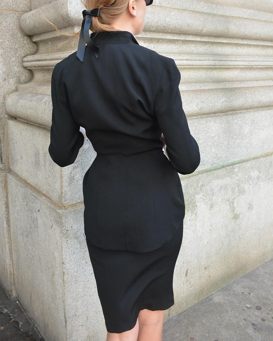 Vintage Thierry Mugler Fall 1995 Skirt Suit with Trompe L'oeil Details For Sale 7