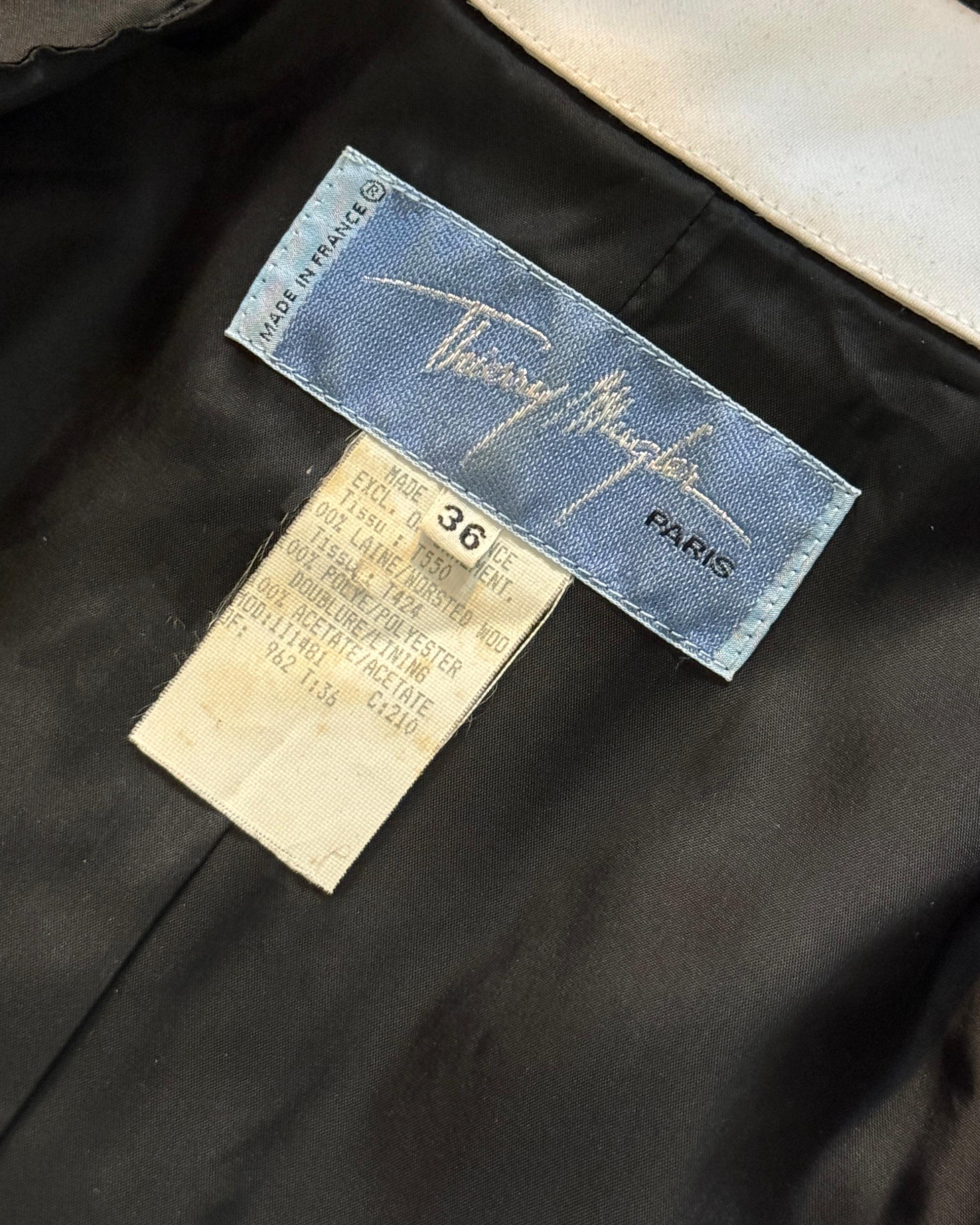 Vintage Thierry Mugler Fall 1995 Skirt Suit with Trompe L'oeil Details For Sale 10