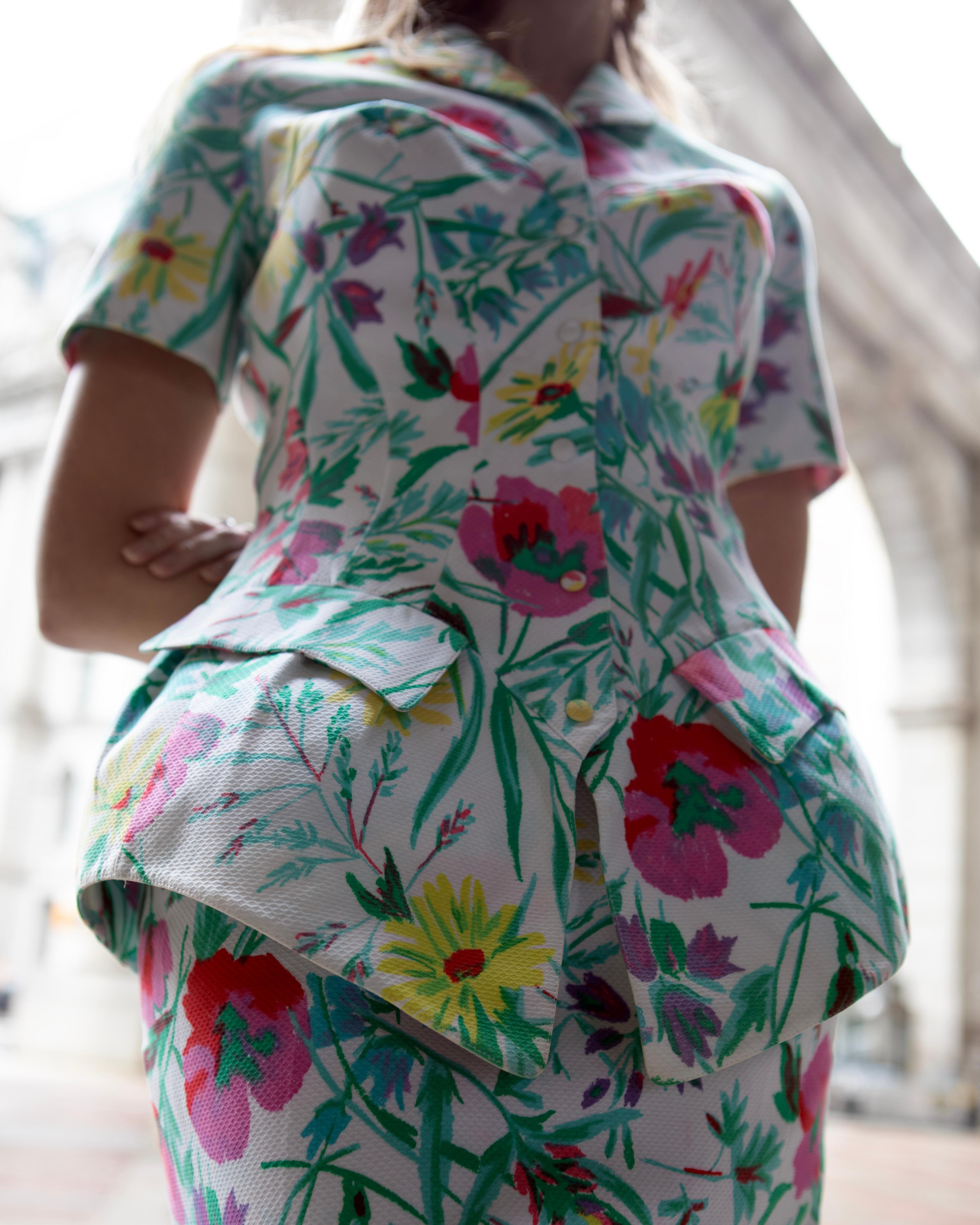 Thierry Mugler Floral Pique-Rockanzug mit Blumenmuster im Angebot 1