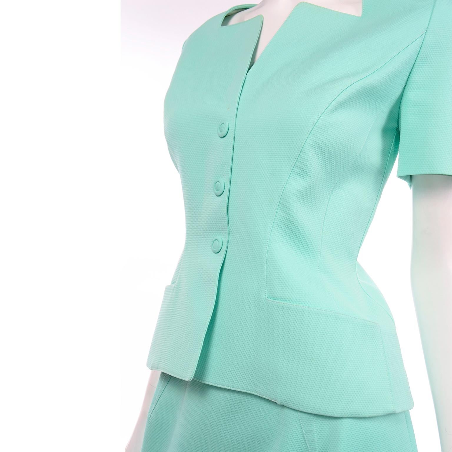 Women's Vintage Thierry Mugler Mint Green Textured Skirt & SS Jacket Suit  For Sale