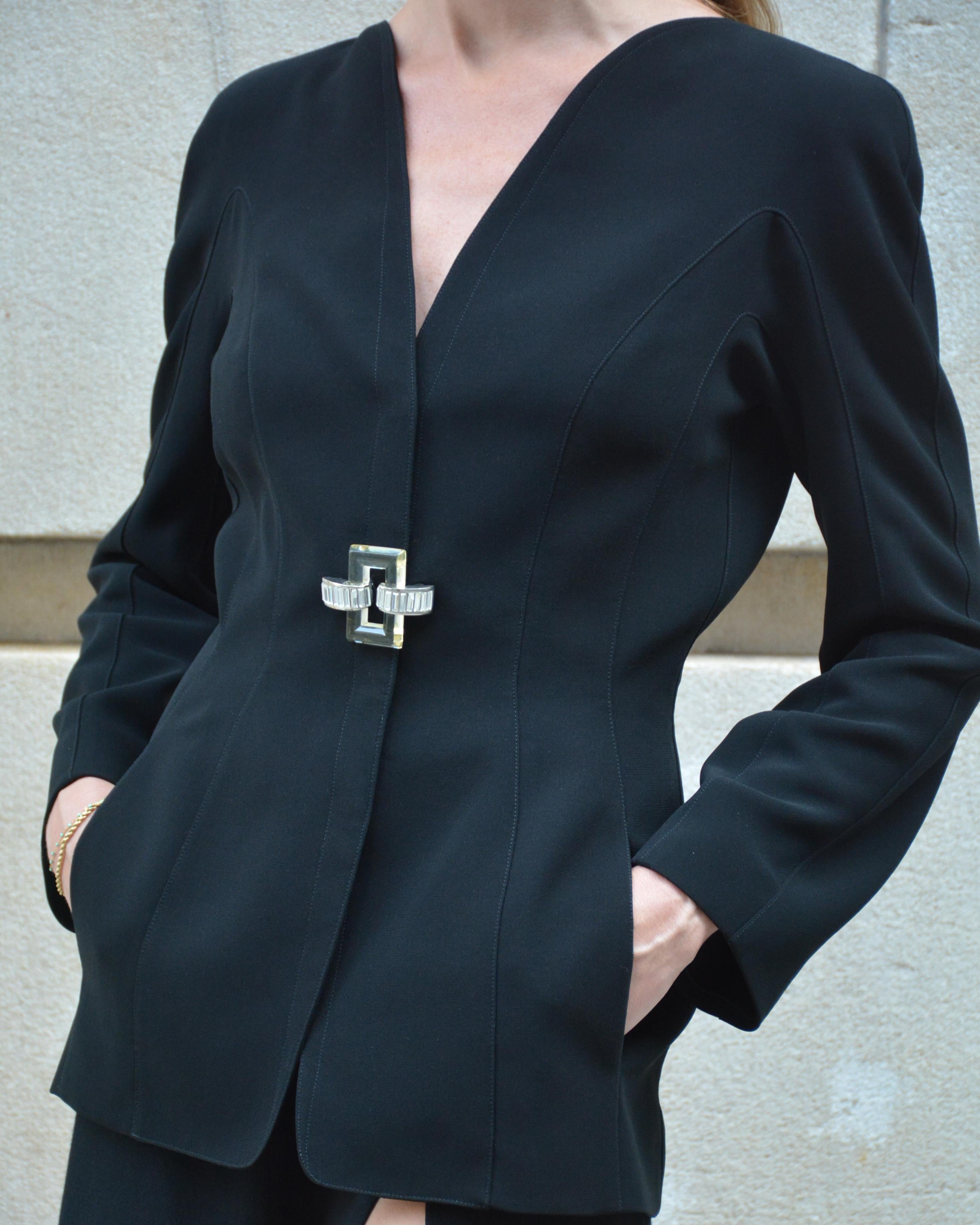 Vintage Thierry Mugler Spring 2000 Jacket with Lucite Buckle Detail For Sale 3