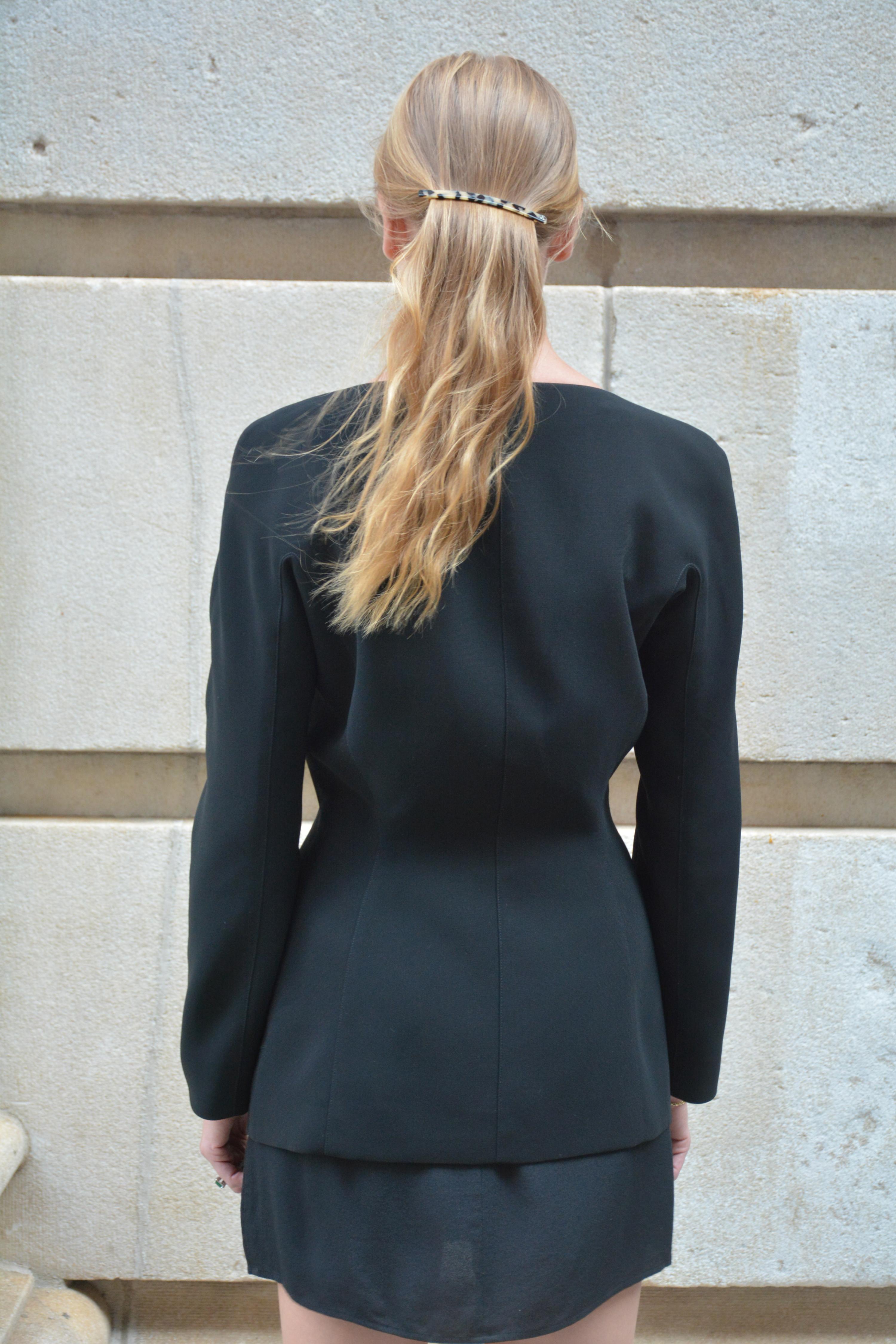 Vintage Thierry Mugler Spring 2000 Jacket with Lucite Buckle Detail For Sale 4