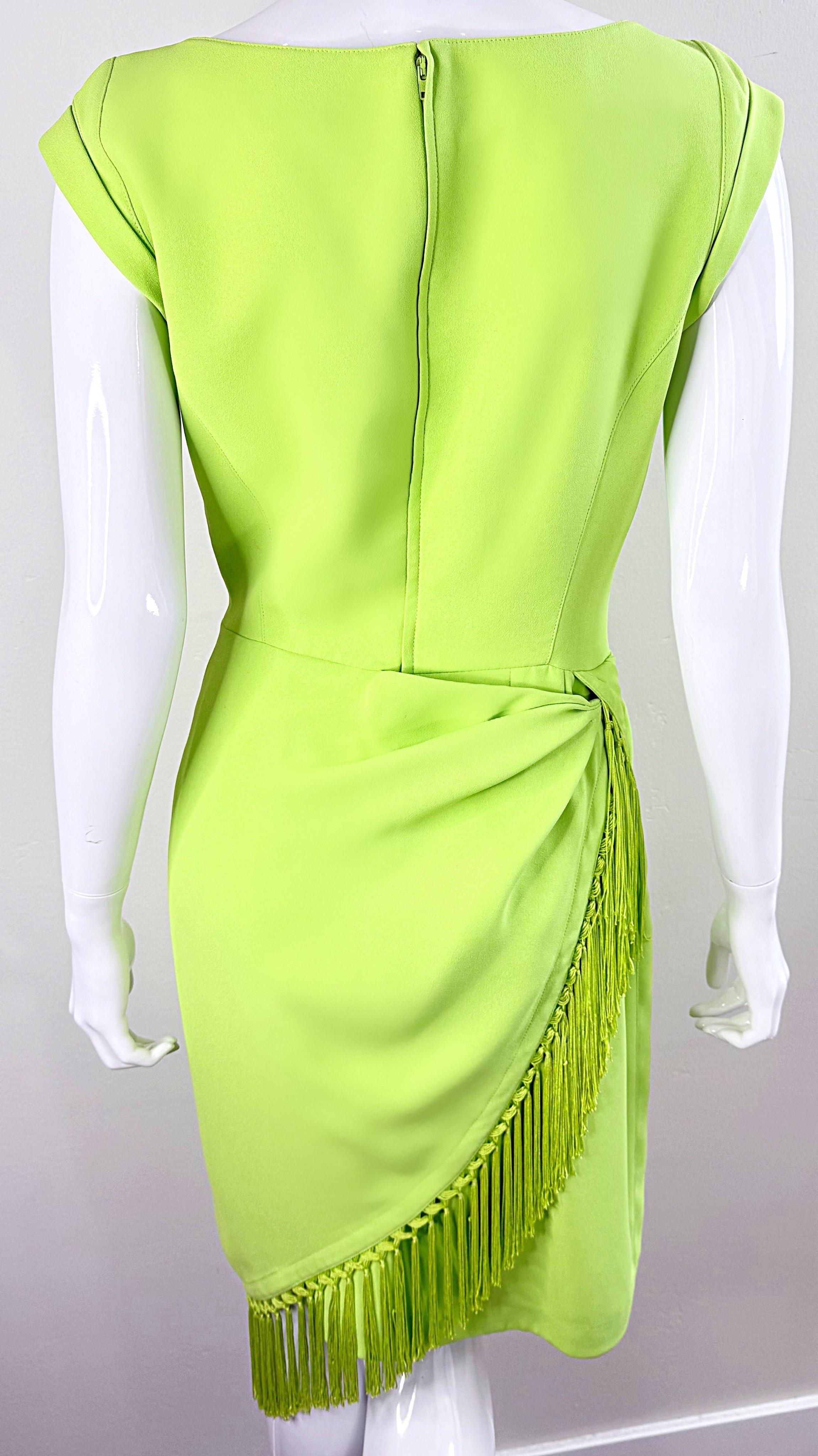 Vintage Thierry Mugler Spring/Summer 1997 Neon Green Fringe Rayon Dress 90s en vente 1
