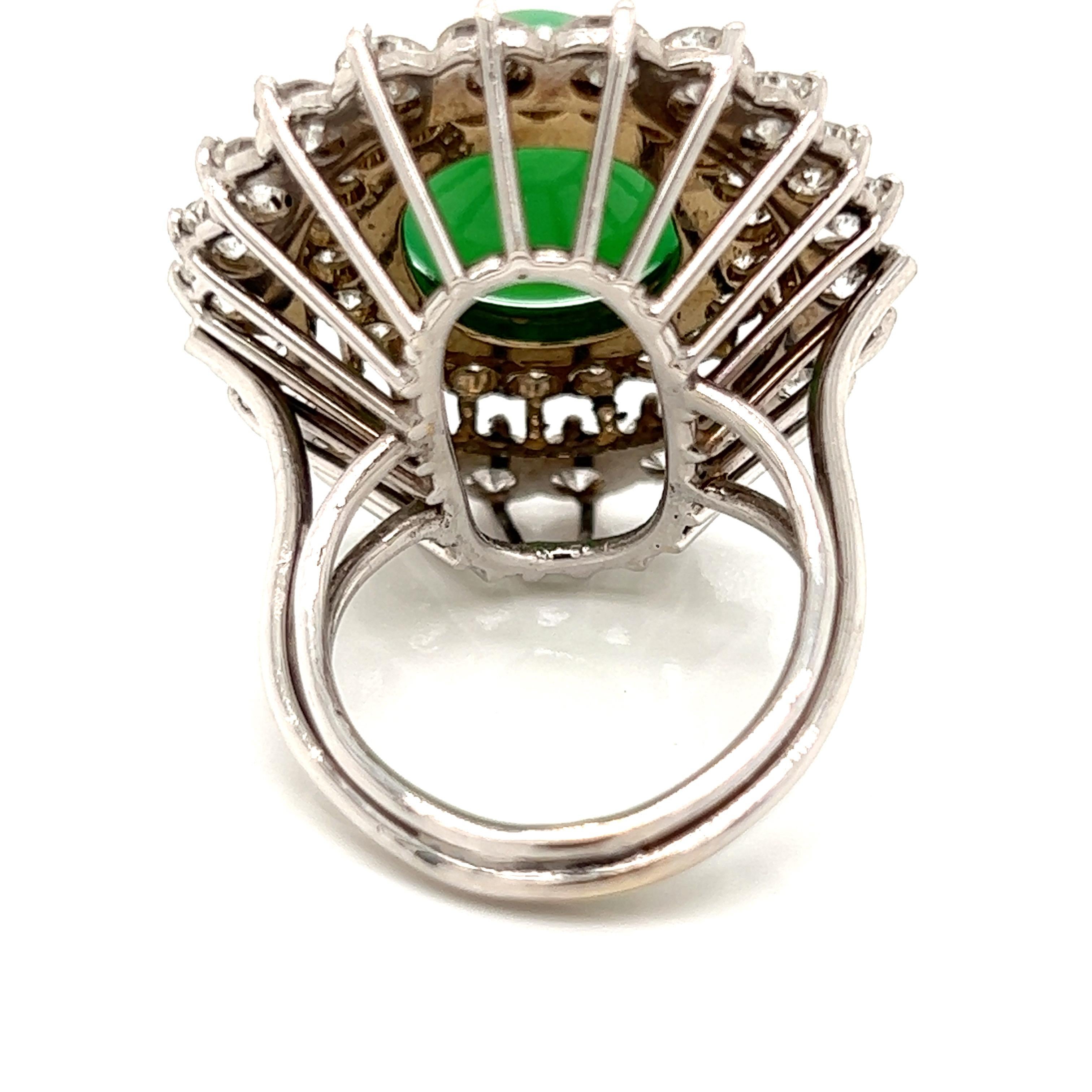 Contemporary Vintage Thirteen Carat Jadeite and Diamond Ring For Sale