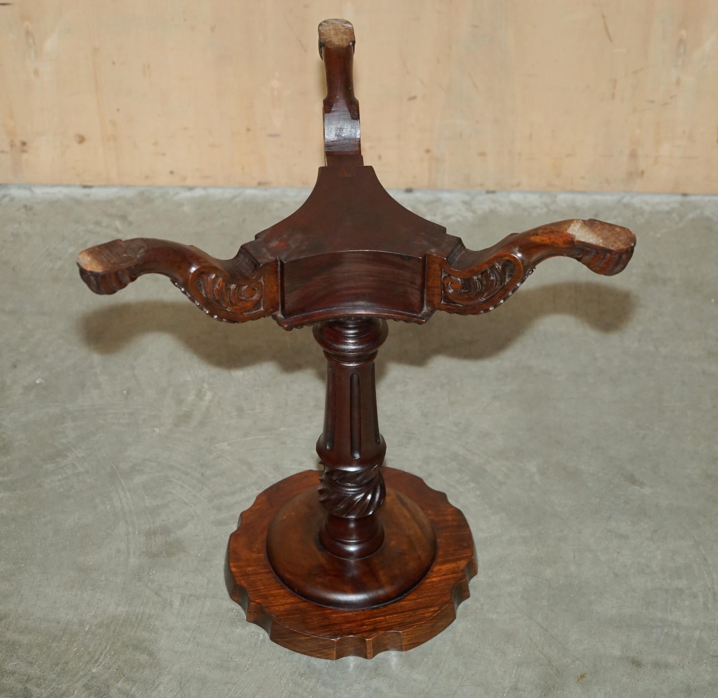 VINTAGE THOMAS CHIPPENDALE STYLE PiE CRUST EDGE KETTLE STAND TRIPOD SIDE TABLE For Sale 9
