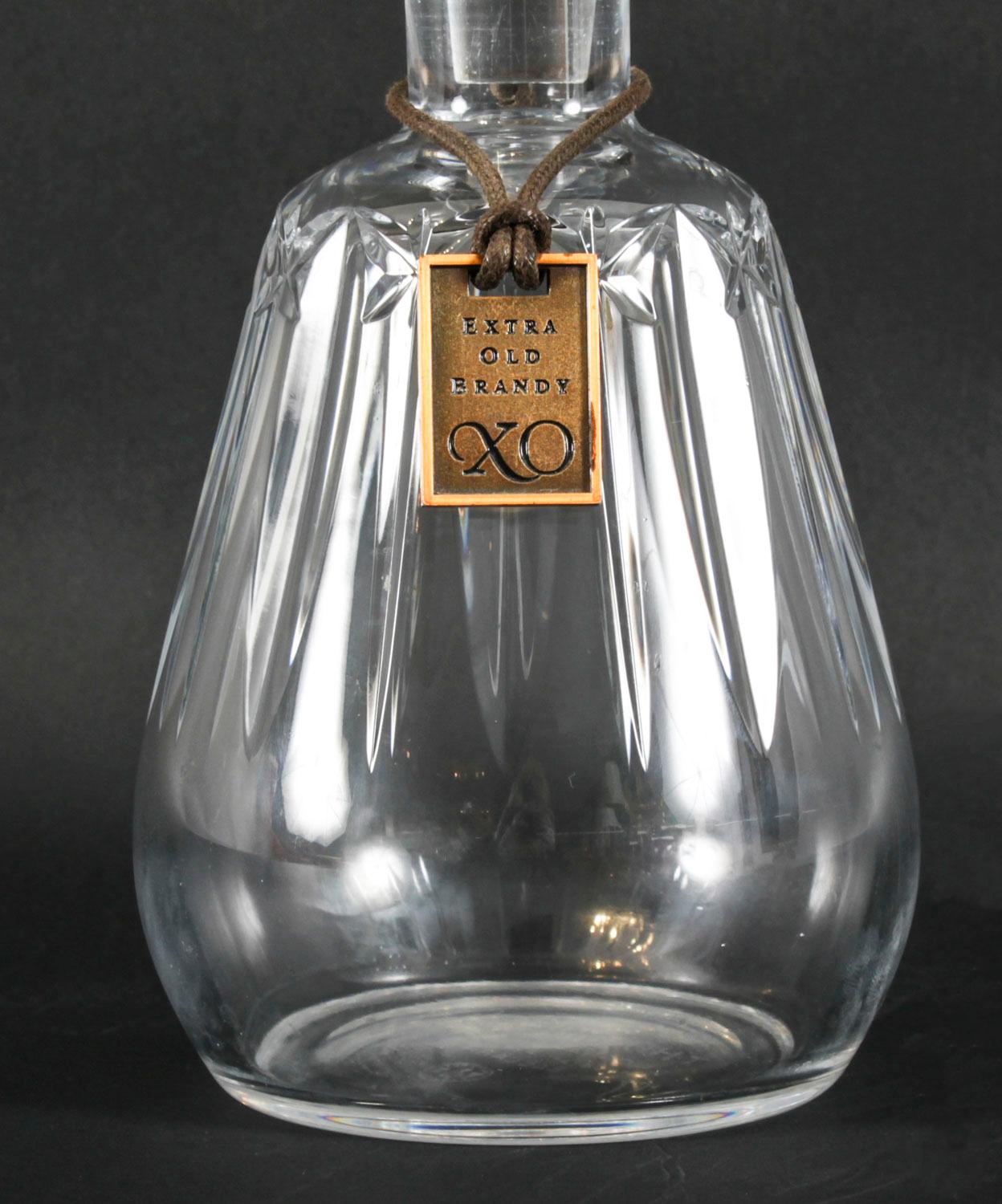 Cristallo Decanter di cristallo Thomas Hine Cognac vintage di Baccarat della metà del XX secolo in vendita