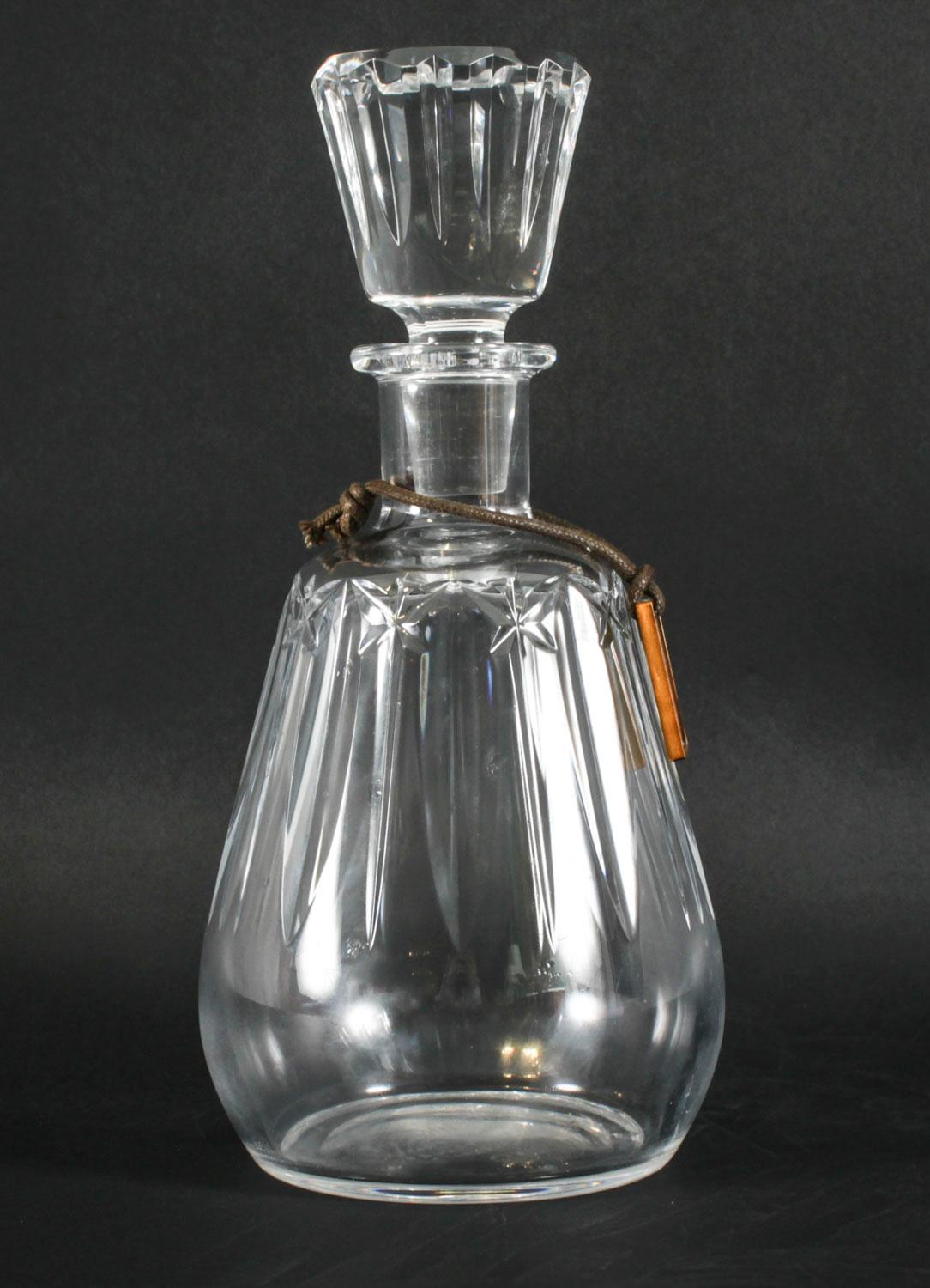 Decanter di cristallo Thomas Hine Cognac vintage di Baccarat della metà del XX secolo in vendita 3