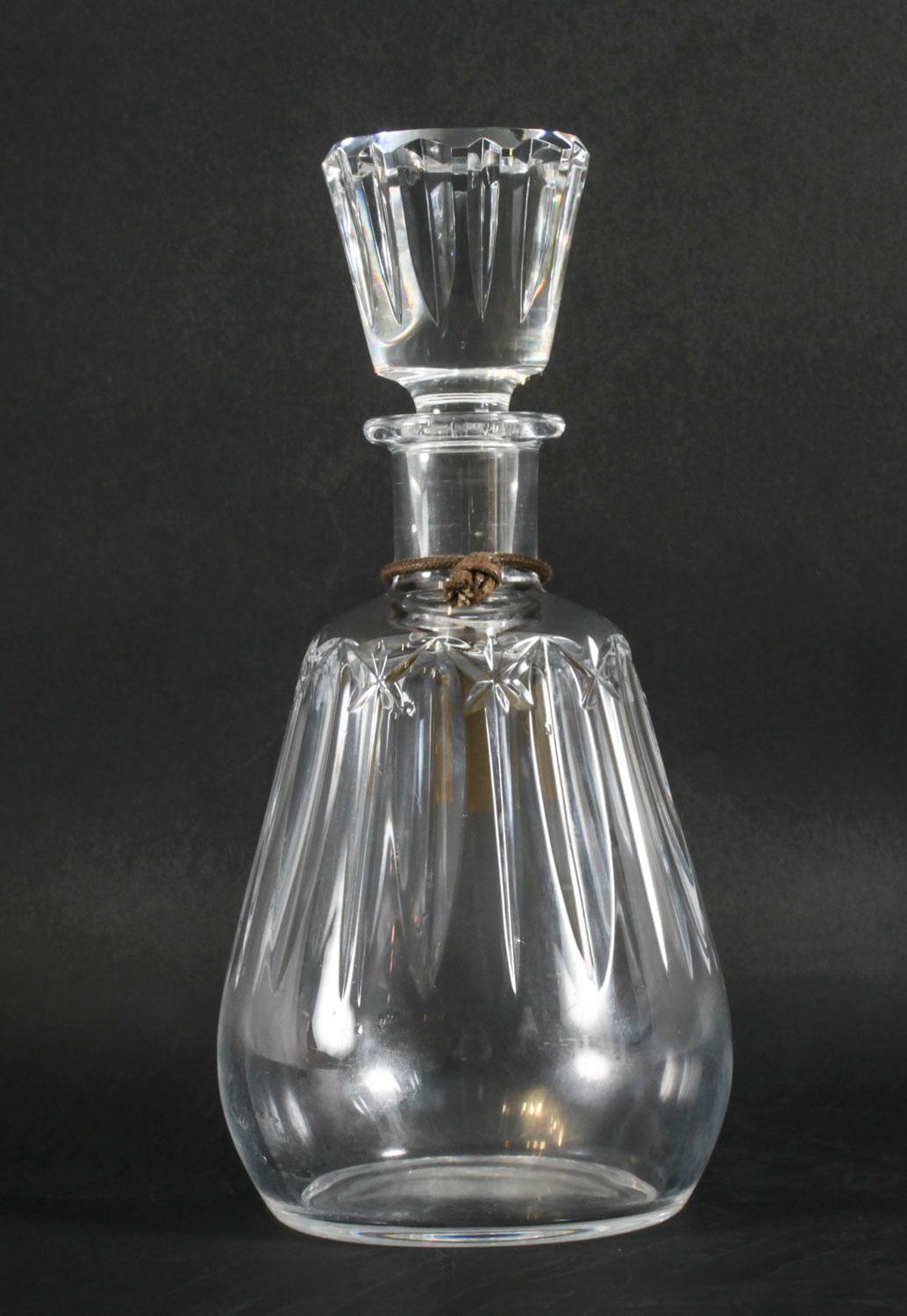 Decanter di cristallo Thomas Hine Cognac vintage di Baccarat della metà del XX secolo in vendita 4