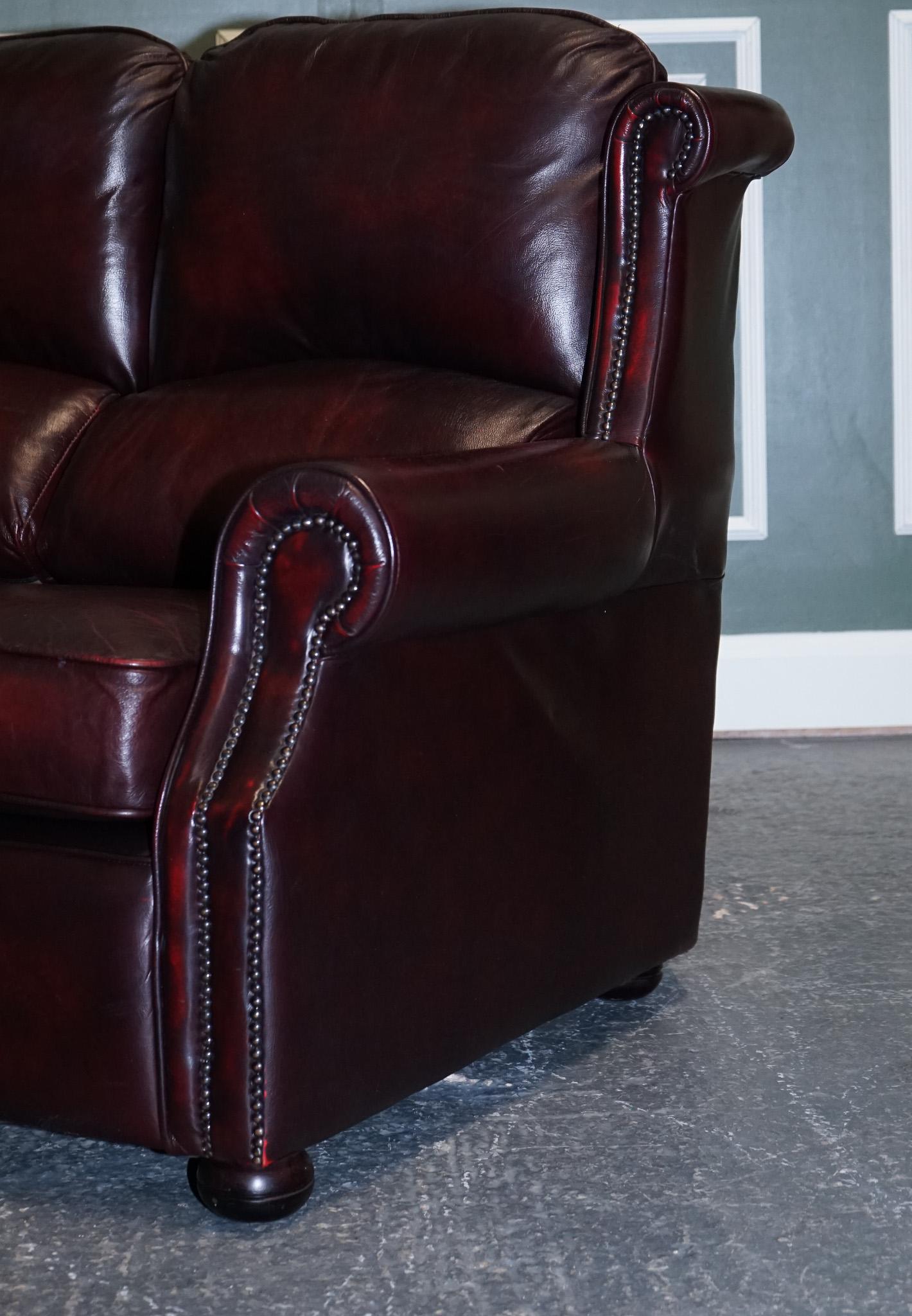 British Vintage Thomas Lloyd Burgundy Leather 3 Seater Sofa For Sale