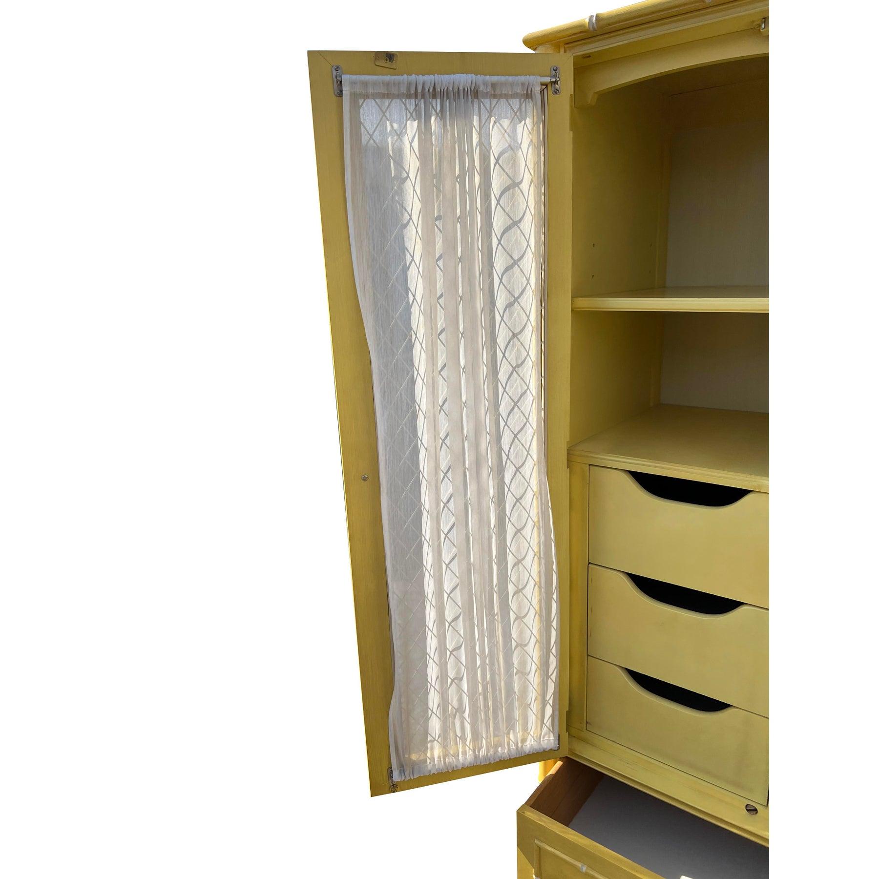 Vintage Thomasville Faux Bamboo Chifforobe Dresser in Coastal Boho Chic Style!

This vintage Thomasville faux bamboo chifforobe dresser, exuding a charming coastal boho chic style from the 1970s, features a nice design with lots of storage. 1  Its
