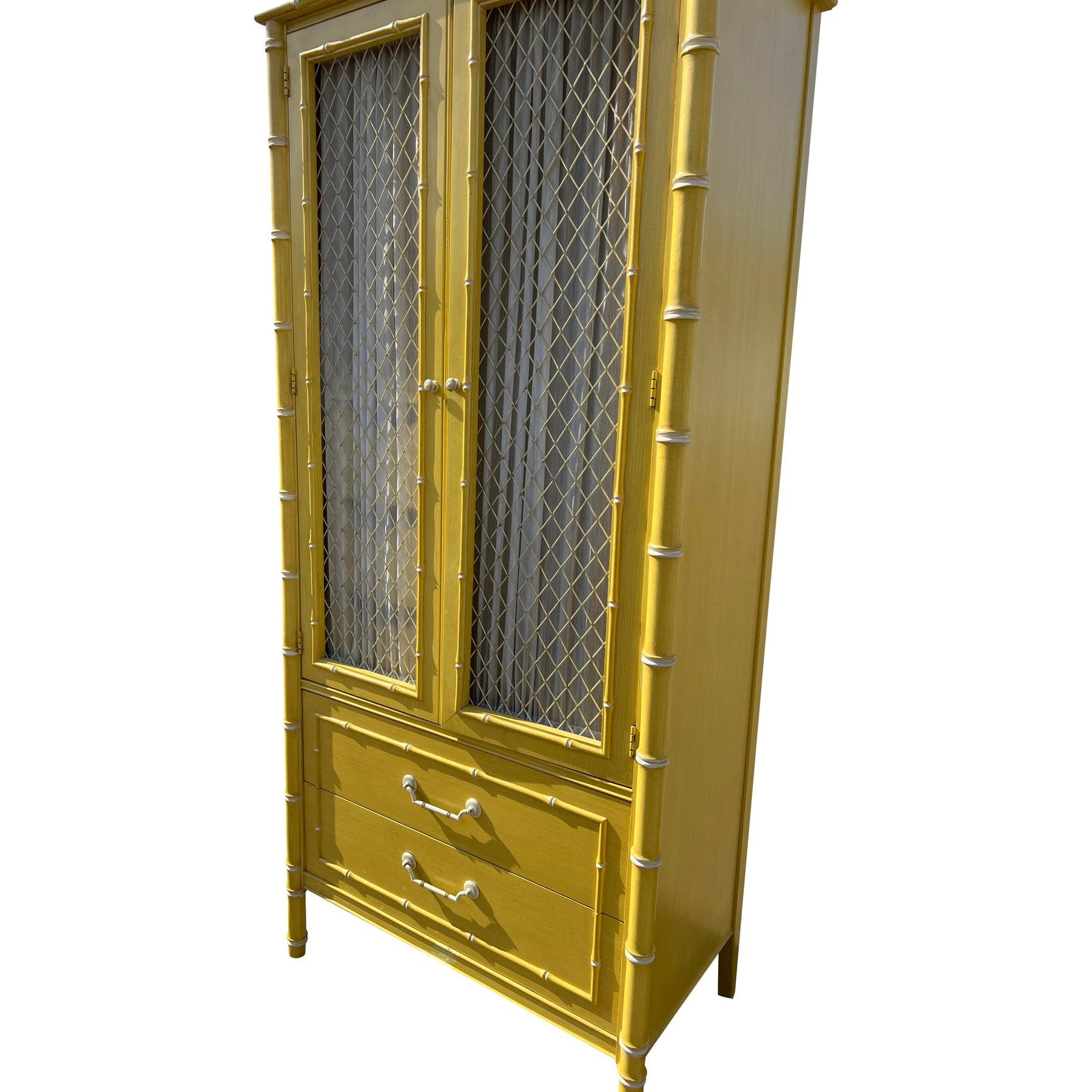Vintage Thomasville Faux Bamboo Chifforobe Dresser in Coastal Boho Chic Style In Good Condition For Sale In Saddle River, NJ