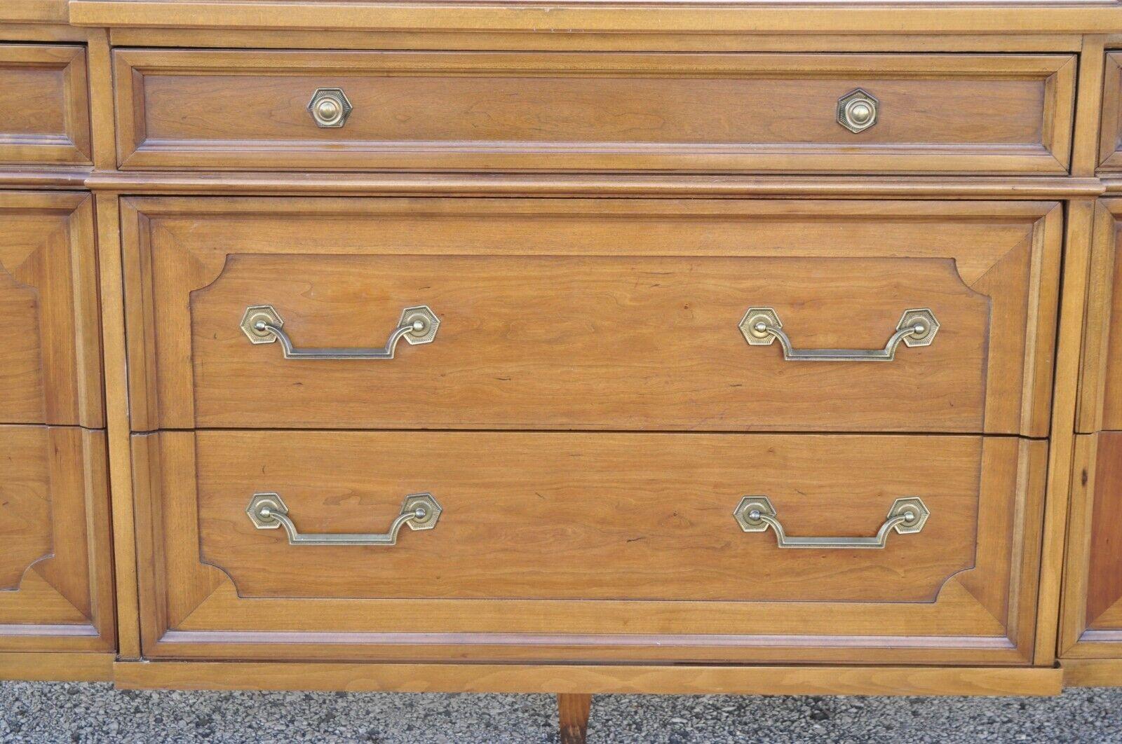 Vintage Thomasville Italian Provincial Style Walnut 9 Drawer Triple Dresser In Good Condition In Philadelphia, PA