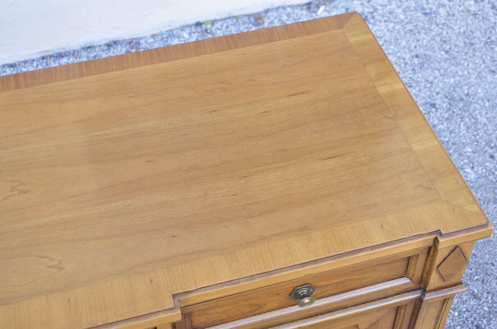 Vintage Thomasville Italian Provincial Style Walnut 9 Drawer Triple Dresser 2