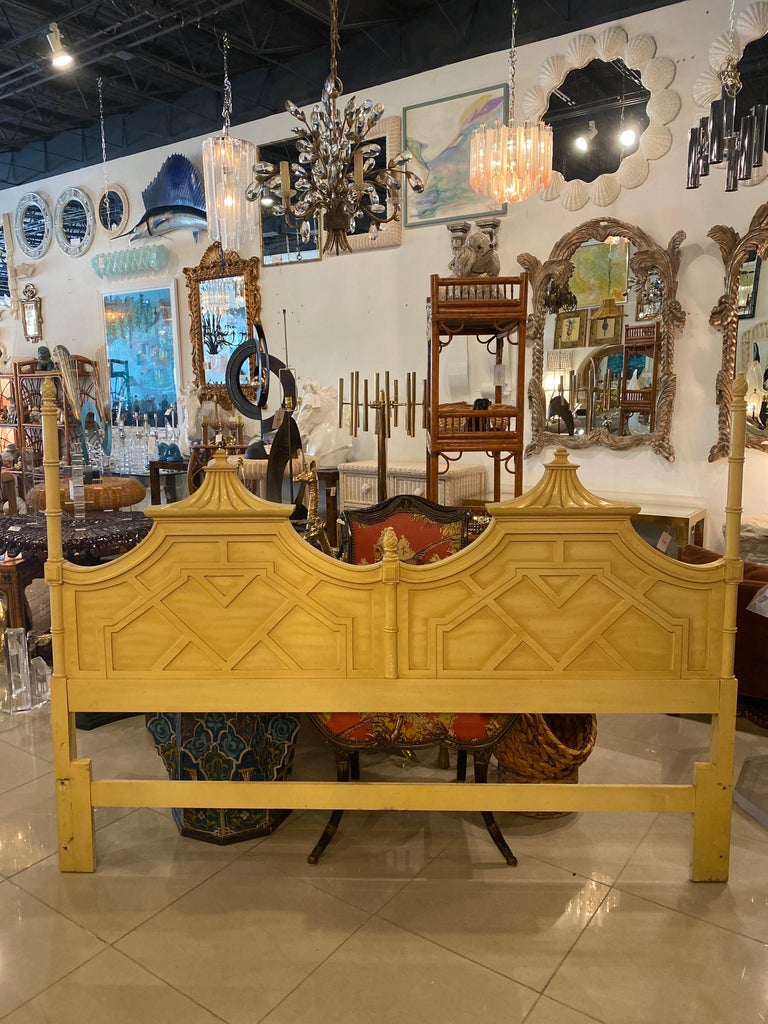 Vintage Thomasville Pagoda Fret Fretwork Faux Bamboo King Headboard