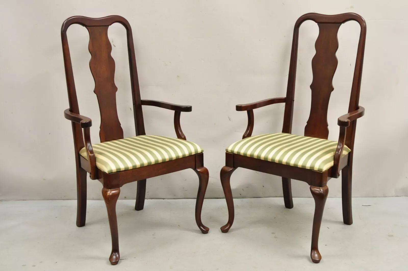 Vintage Thomasville Queen Anne Style Cherry Wood Dinning Arm Chairs - a Pair. Circa Late 20th Century. Measurements: 42