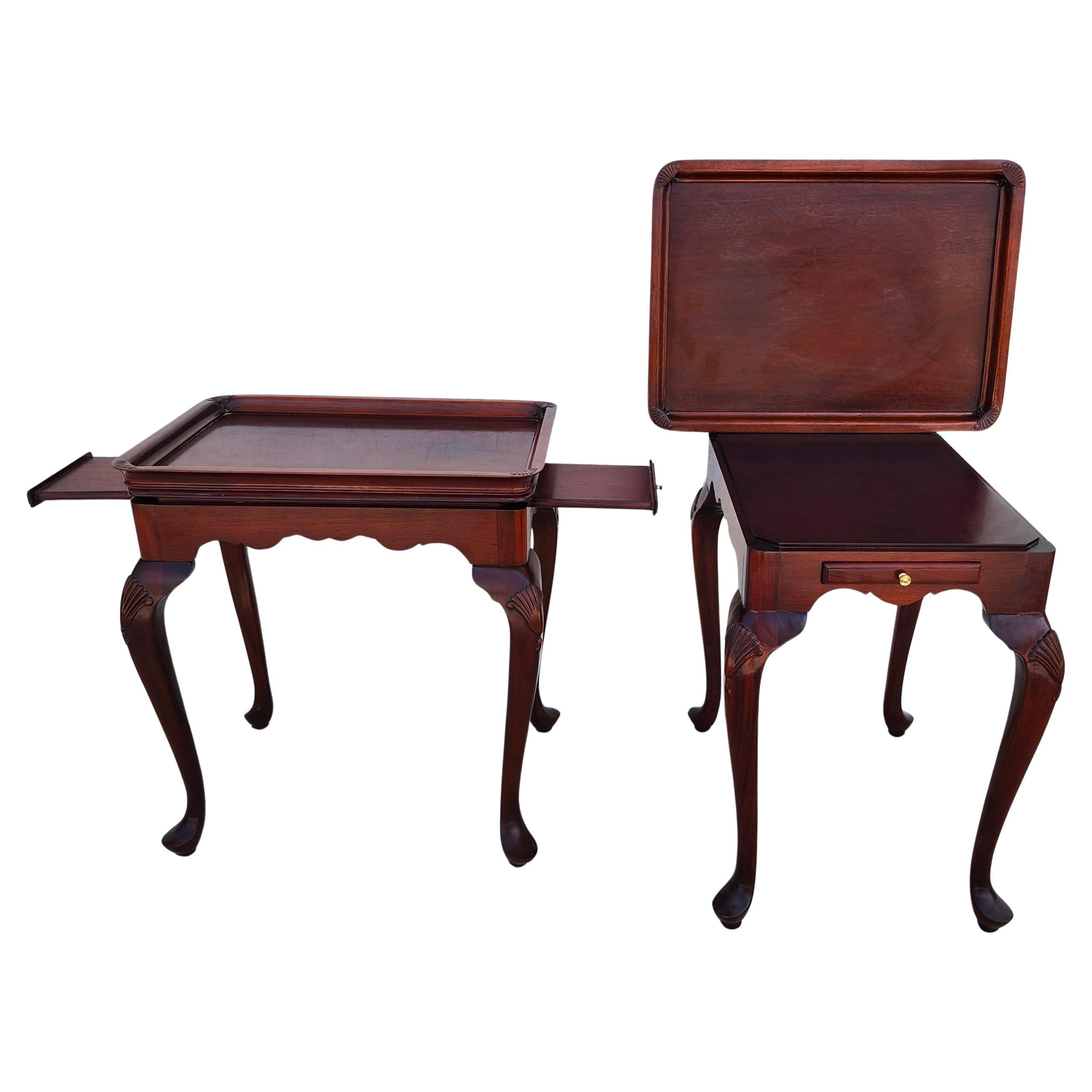 Vintage Thomasville Tea Side Tables with Serving Trays Pair For Sale