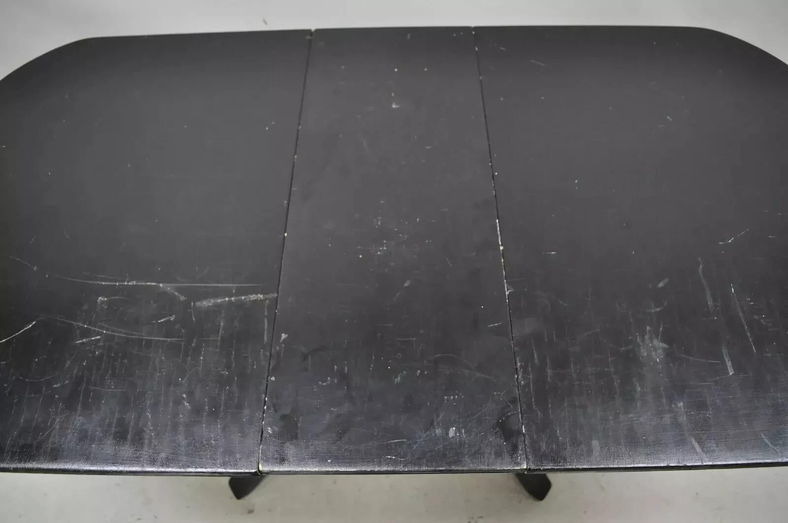 Vintage Thonet Bentwood Black Painted Dining Room Set, Table 4 Chairs - 5 Pc Set For Sale 1
