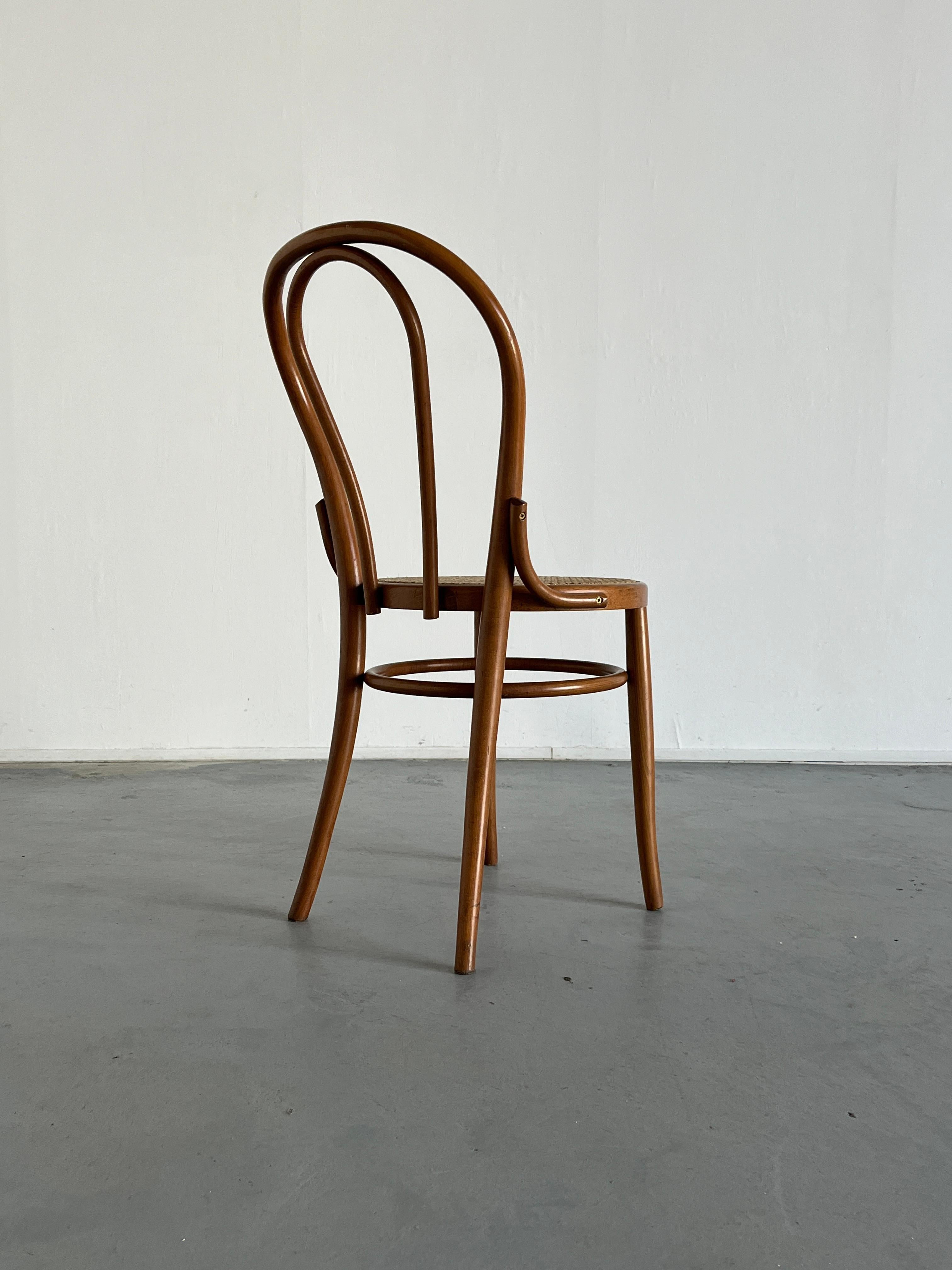 Cane Vintage Thonet Bentwood No. 18 Style Bistro Chair, 1950s  For Sale