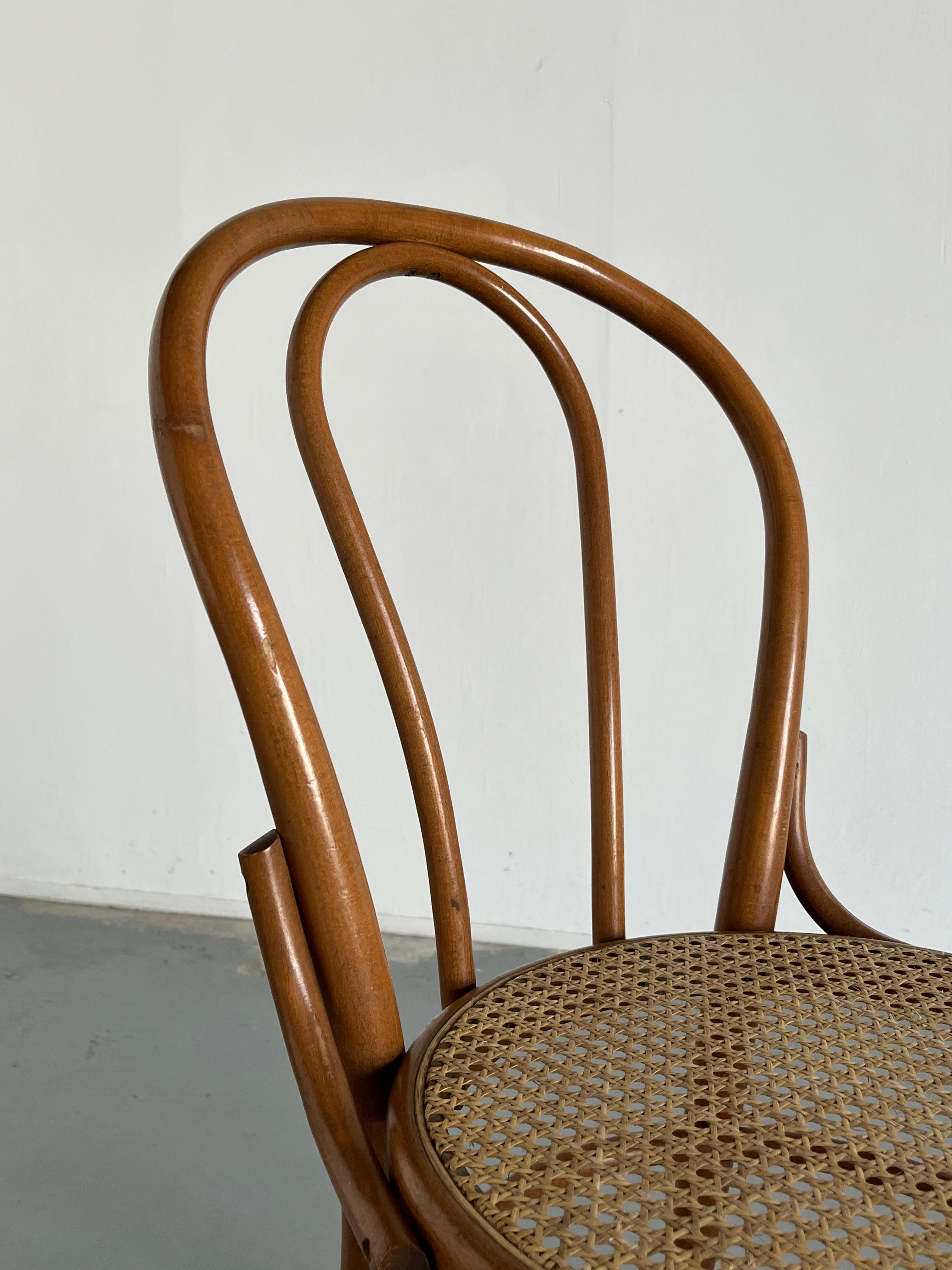 Vintage Thonet Bentwood No. 18 Style Bistro Chair, 1950s  For Sale 2