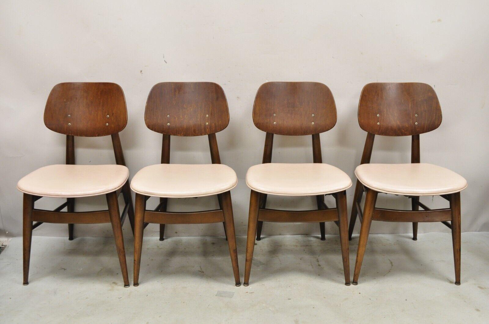 Vintage Thonet Mid Century Modern Bentwood Walnut Dining Chairs - Set of 4. Circa Mid 20th Century. Measurements: 31.5